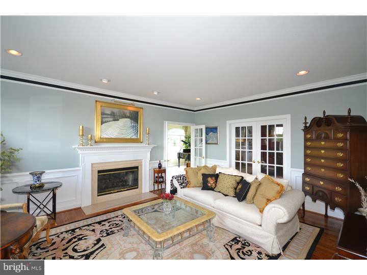 RIVER CROSSING - Residential