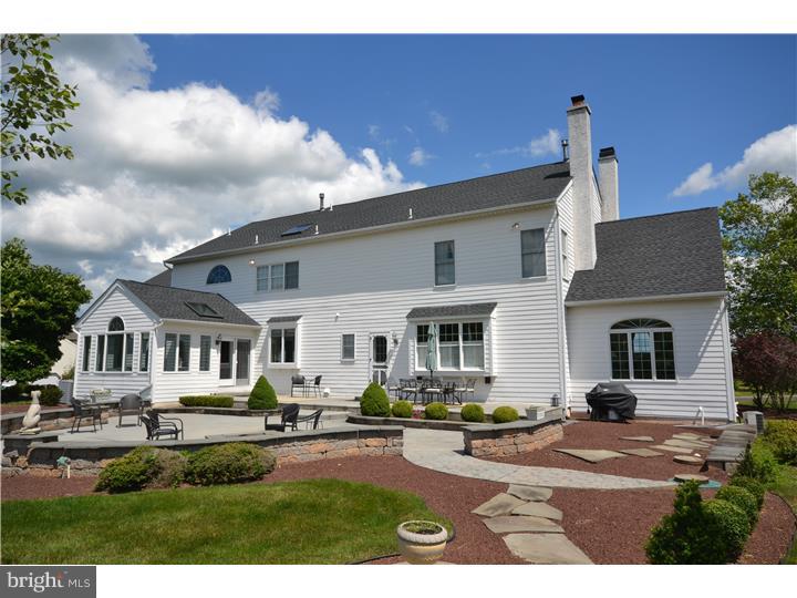 RIVER CROSSING - Residential