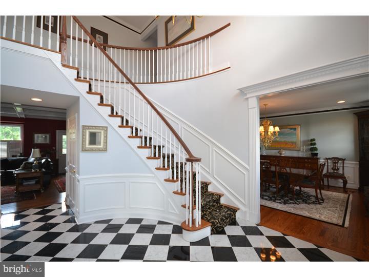 RIVER CROSSING - Residential