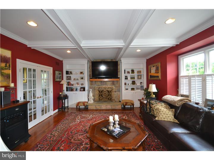 RIVER CROSSING - Residential