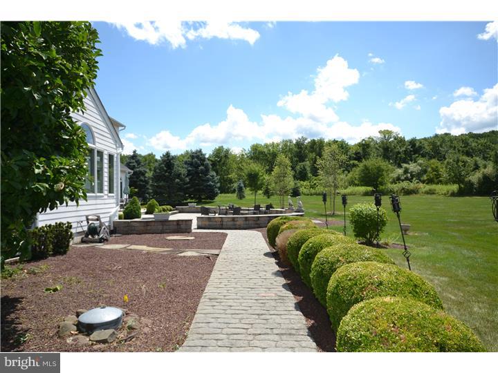 RIVER CROSSING - Residential