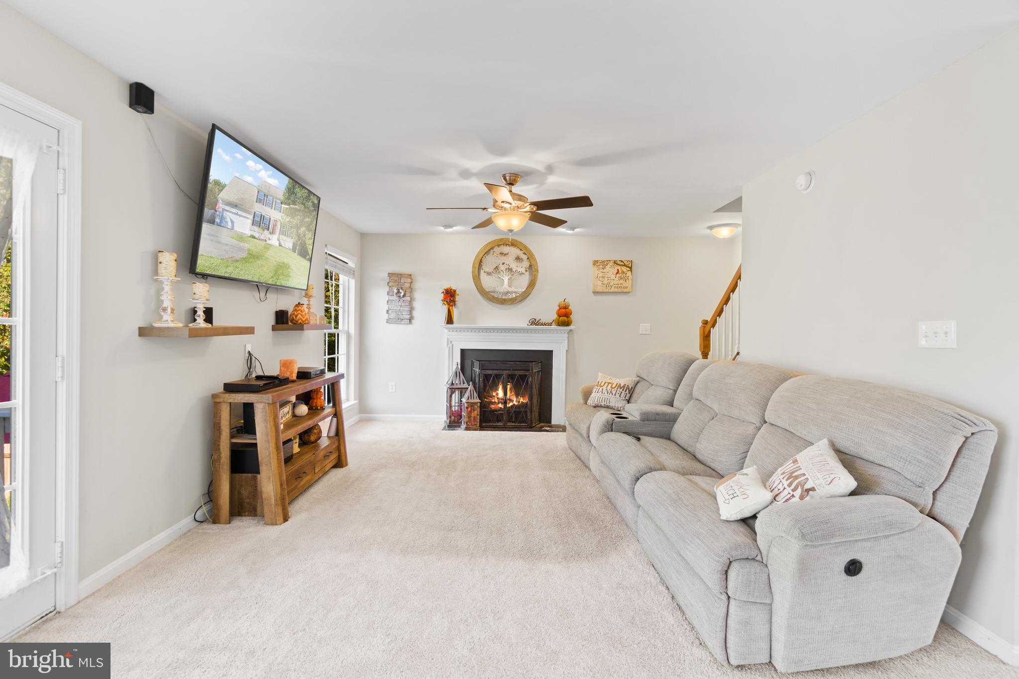 STRATFORD PLACE - Residential