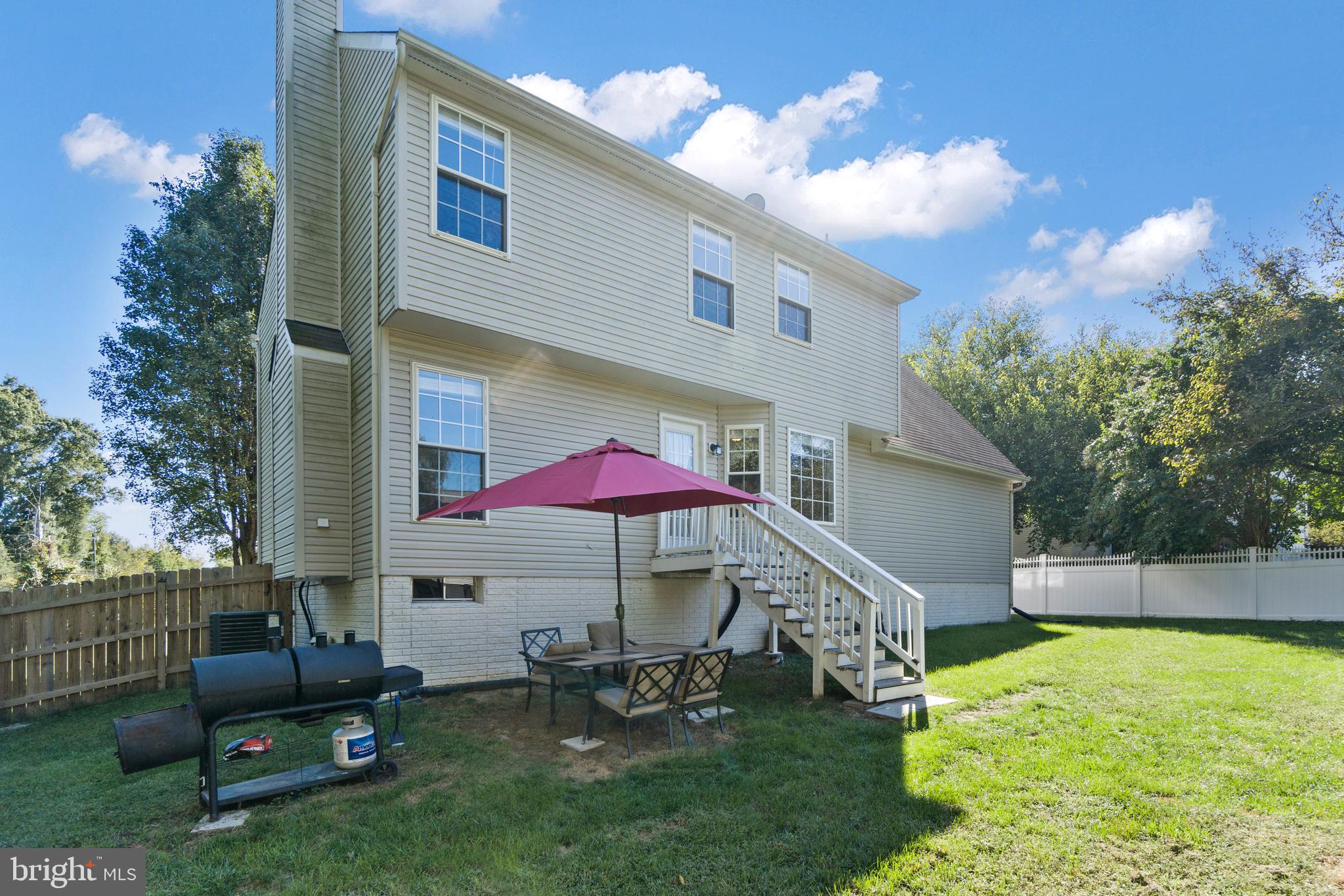 STRATFORD PLACE - Residential