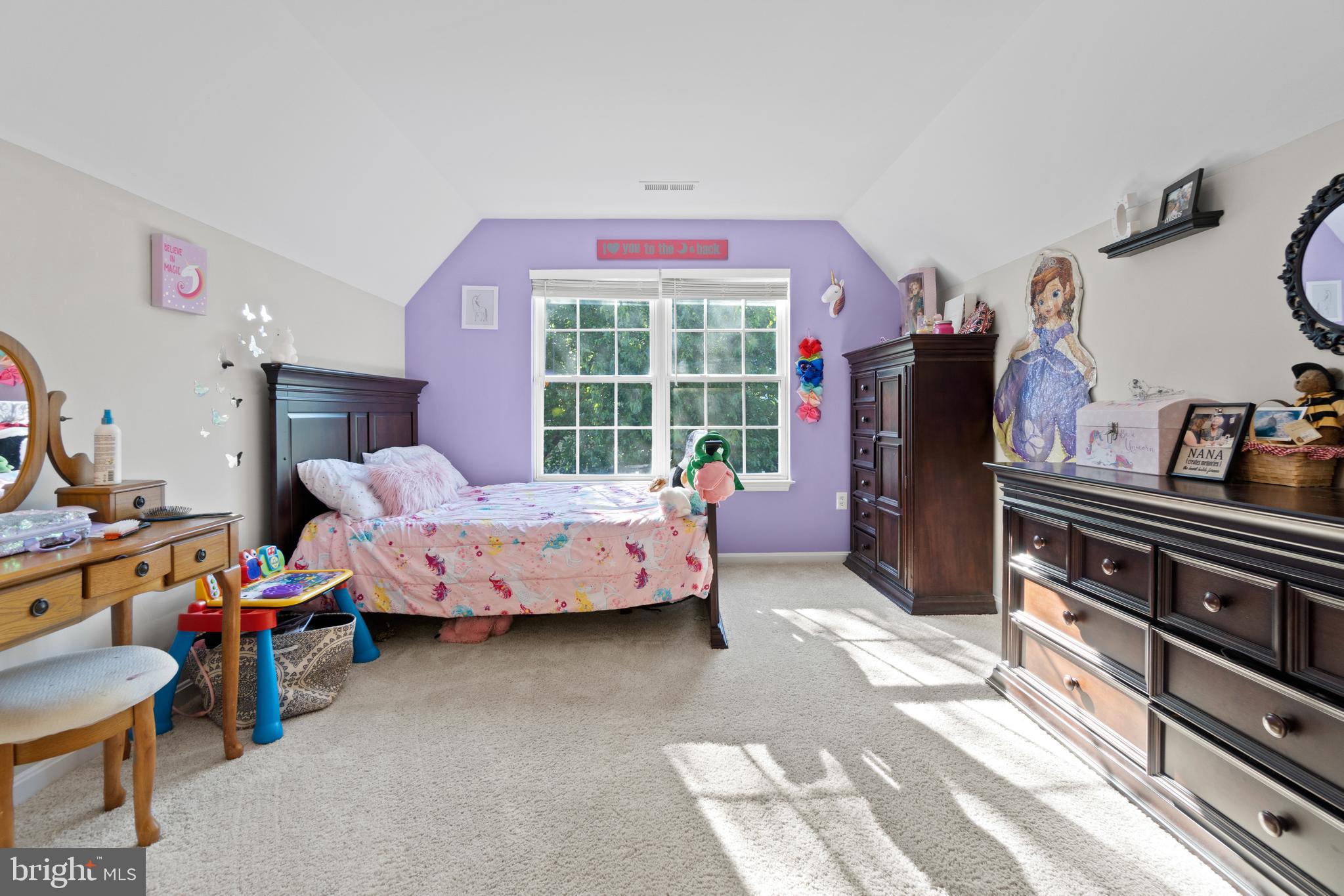 STRATFORD PLACE - Residential