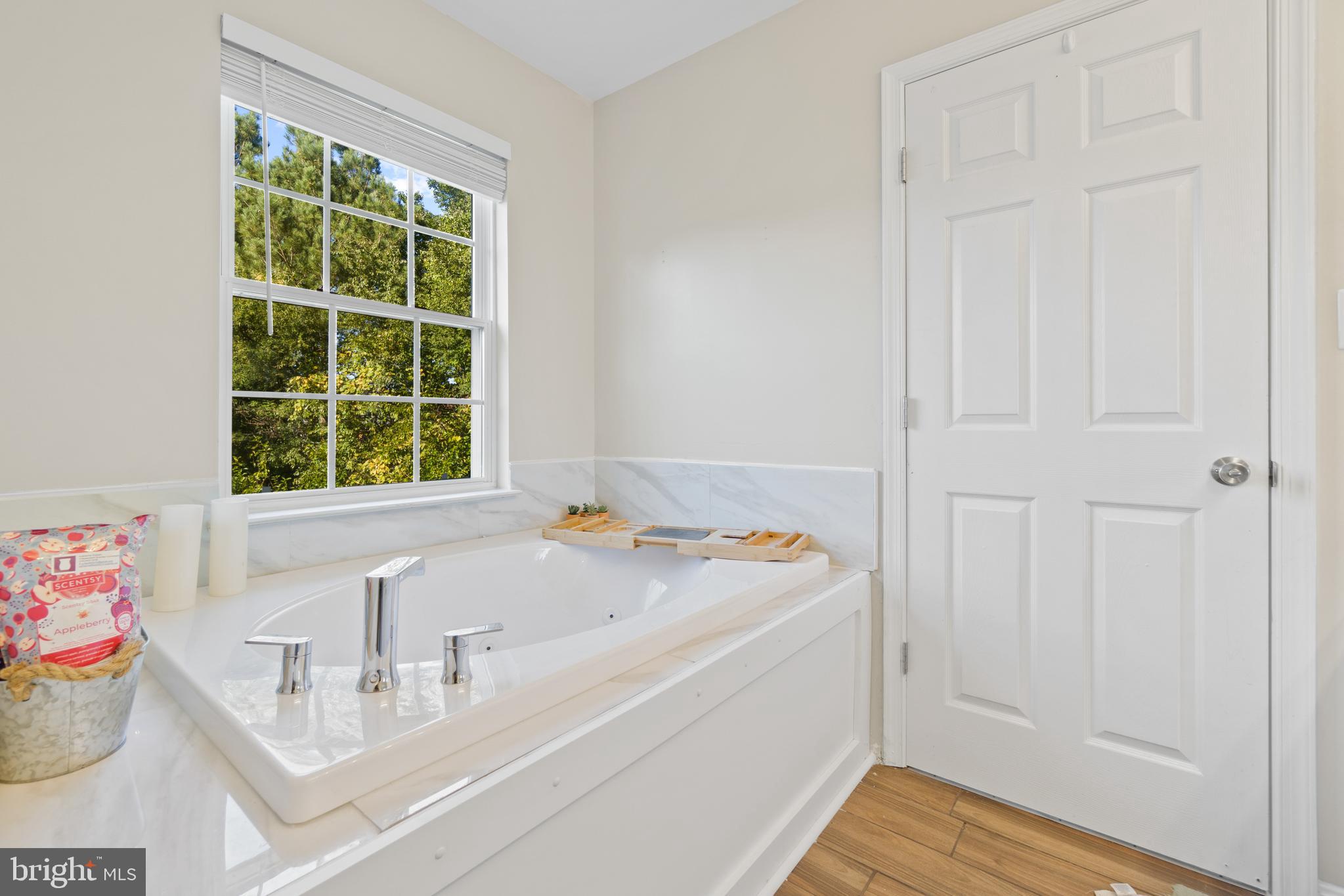 STRATFORD PLACE - Residential