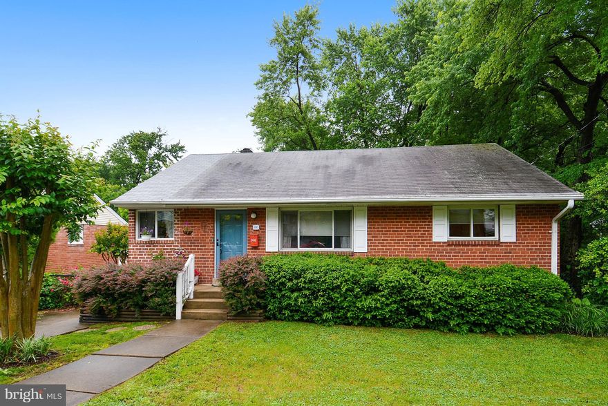 This is a delightfully gorgeous home! Beautifully expanded to offer 5BDR's 3BA's w/spacious, bright and open floor plan.Featuring very nice upgrades and a brand new architectural shingled roof plus more! The home is sited on a cul de sac backing to parkland and the Four Mile Run Trail providing a tranquil setting. Great close in and convenient to everything location too. So much to love here!