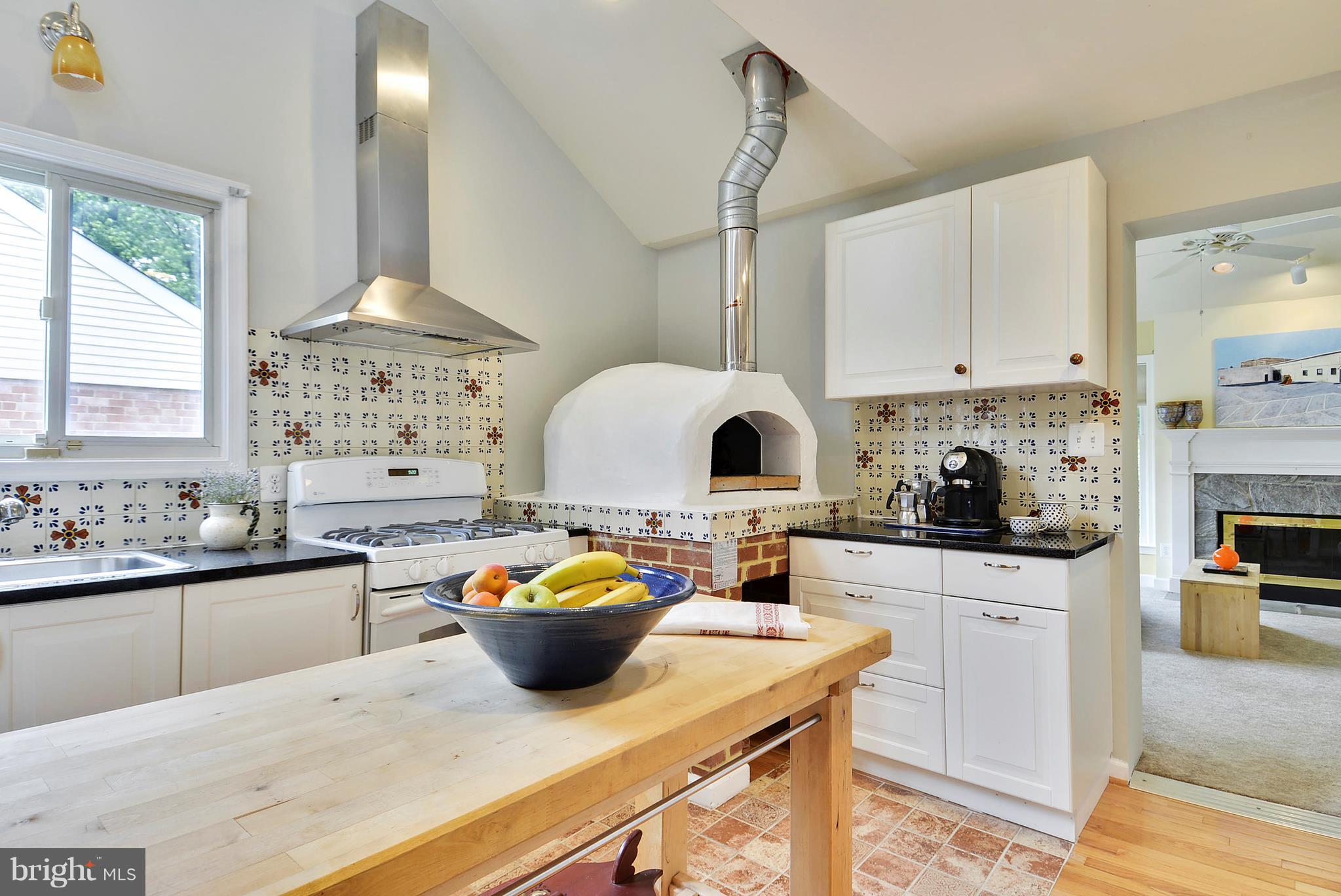 BARCROFT FOREST - Residential