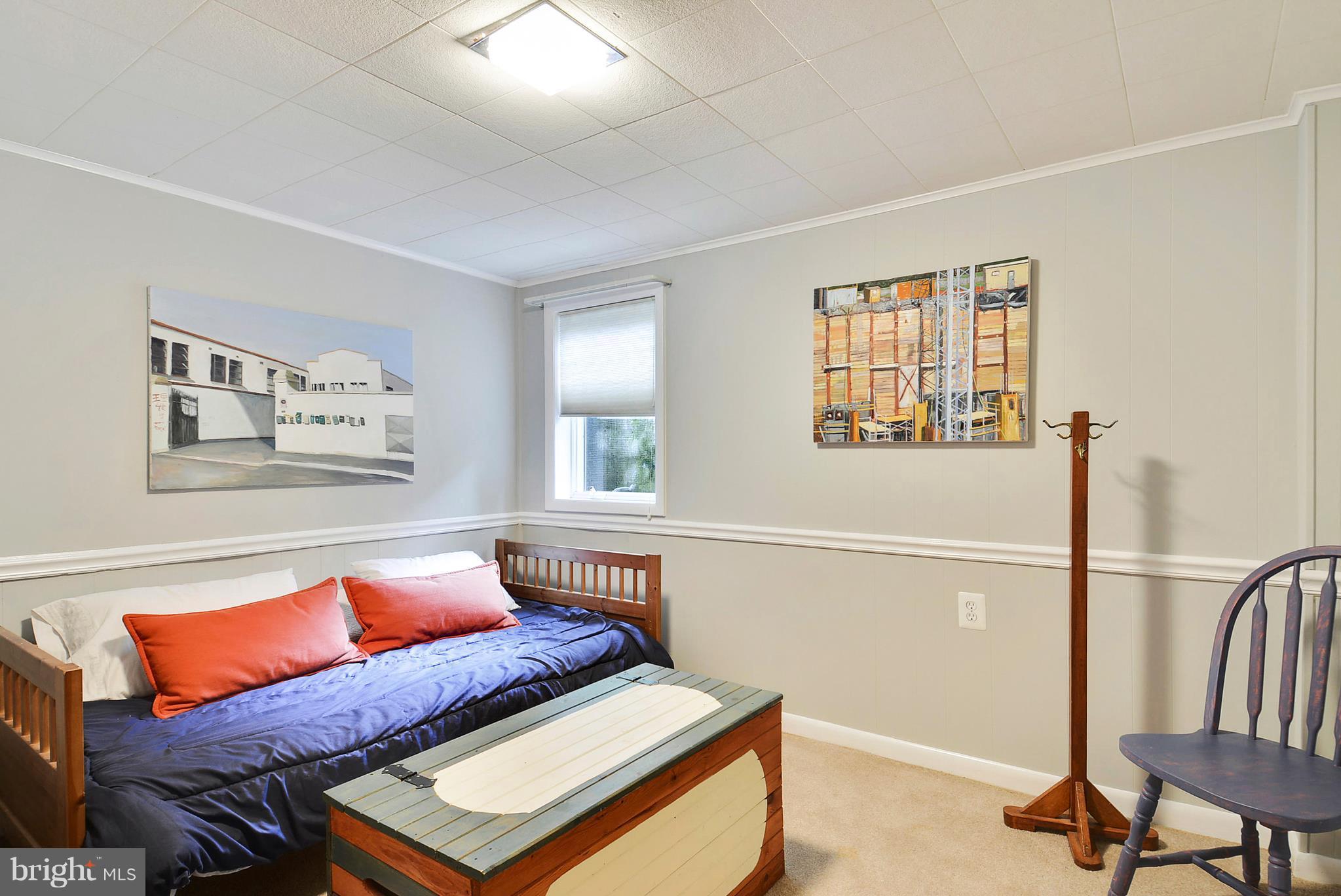 BARCROFT FOREST - Residential