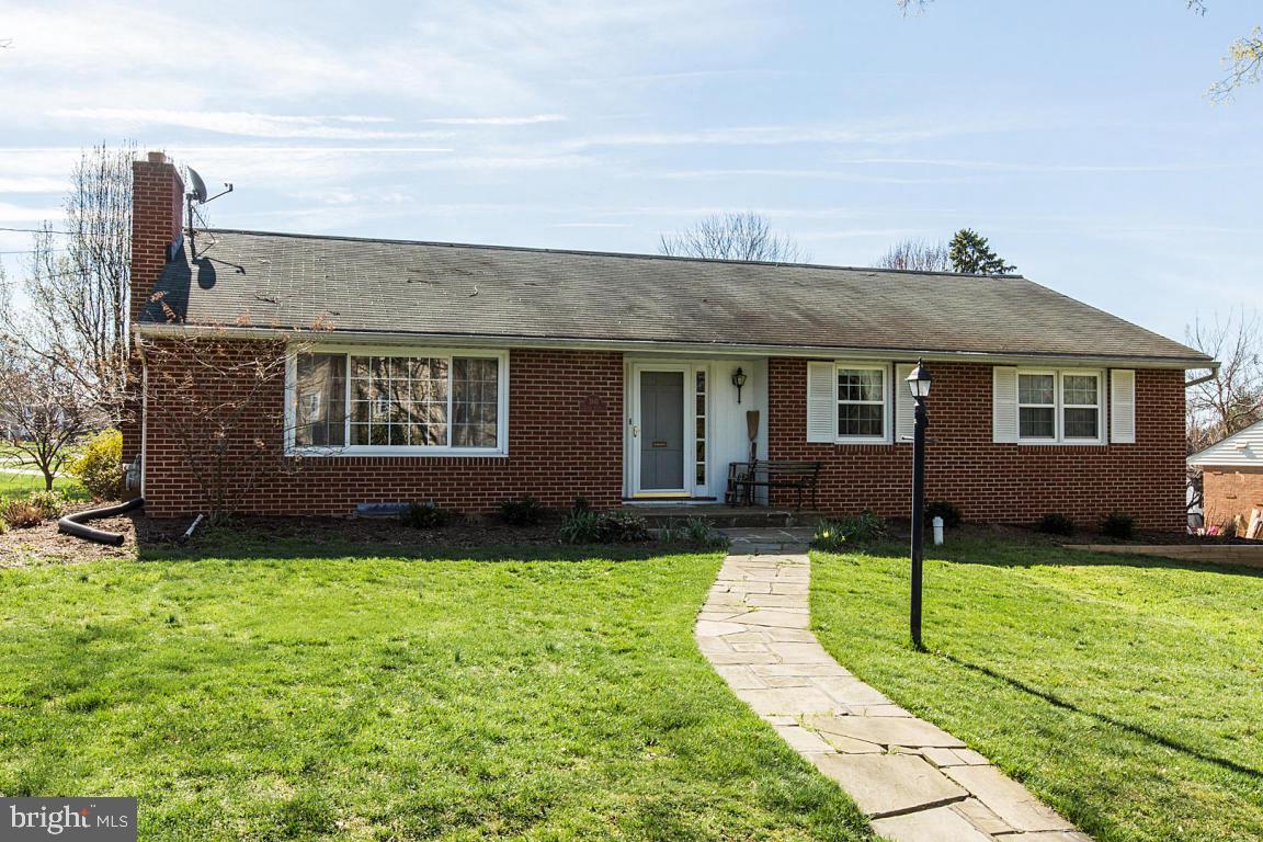 Wonderful rancher on corner lot in Penn Manor neighborhood. Hardwood floors throughout. 3 bedrooms, 3 full baths, updated kitchen with custom cabinets, formal dining room, shaded screened in porch, finished lower level with in-law quarter potential. Natural gas forced-air and central air.