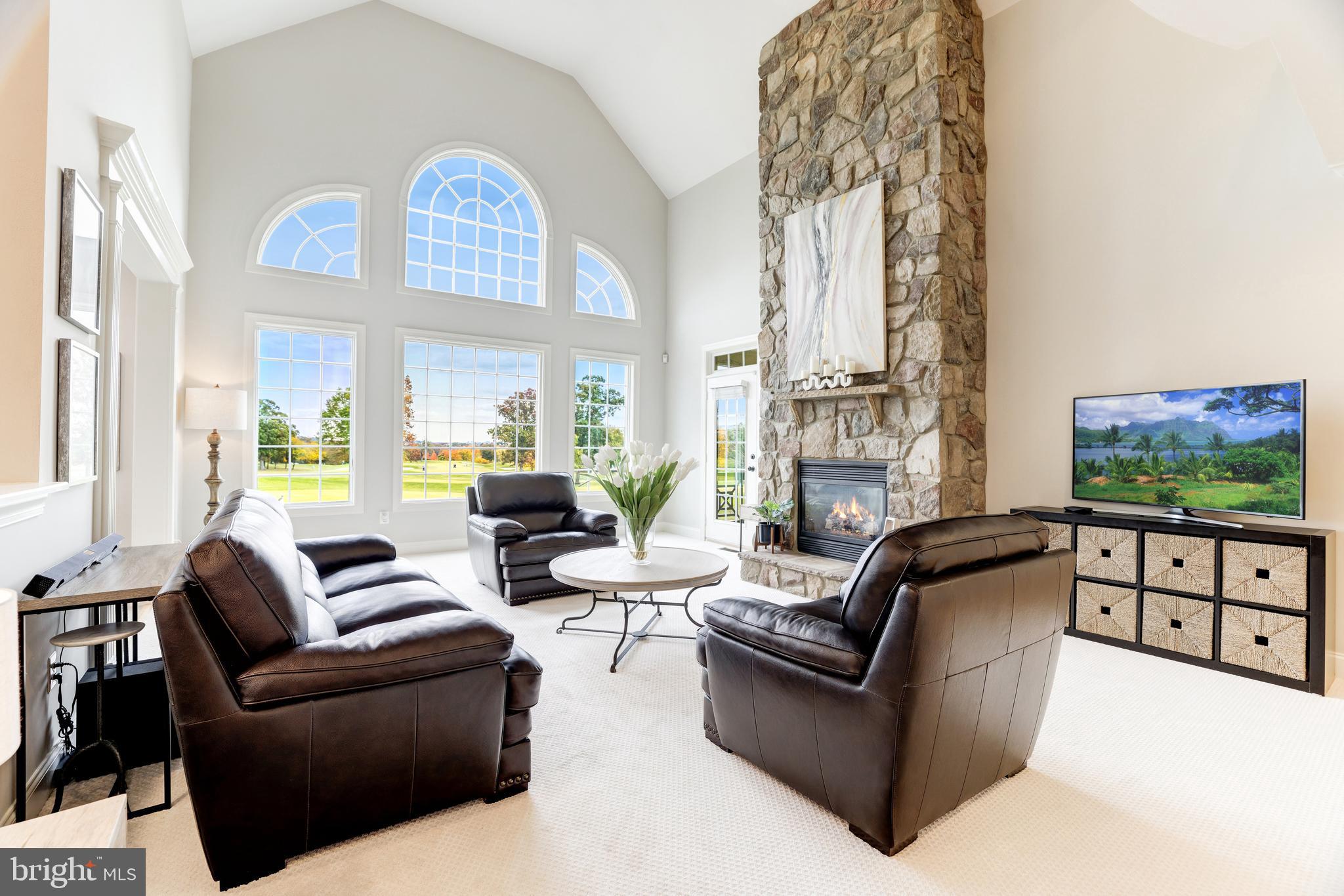 LANSDOWNE ON THE POTOMAC - Residential