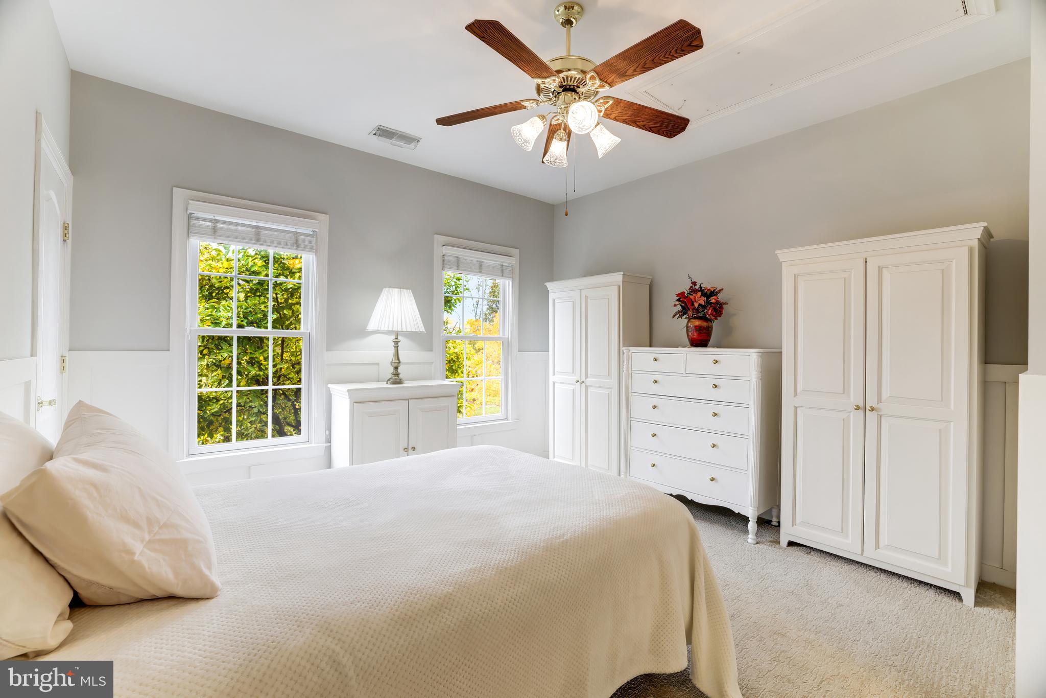 LANSDOWNE ON THE POTOMAC - Residential