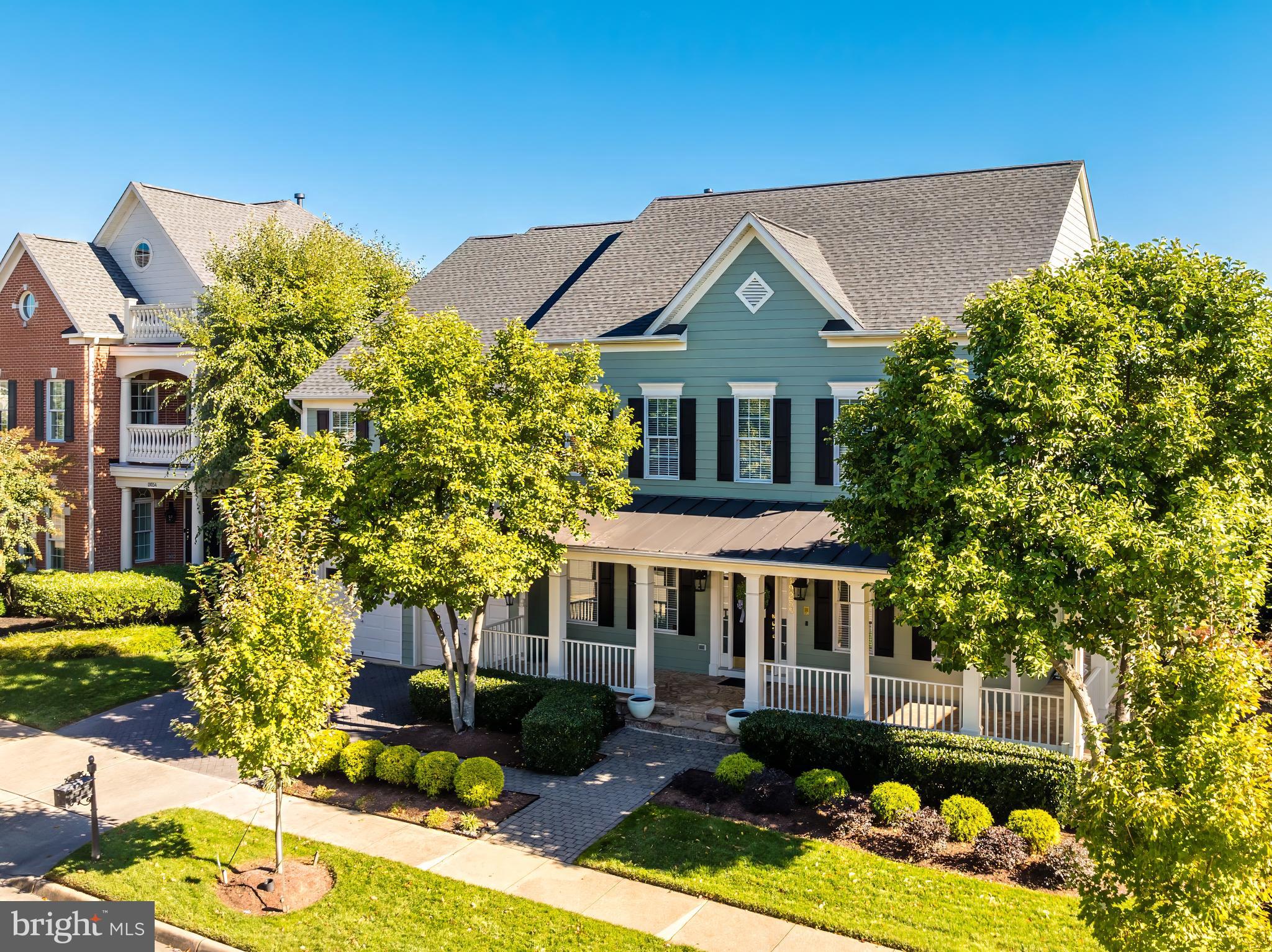 LANSDOWNE ON THE POTOMAC - Residential