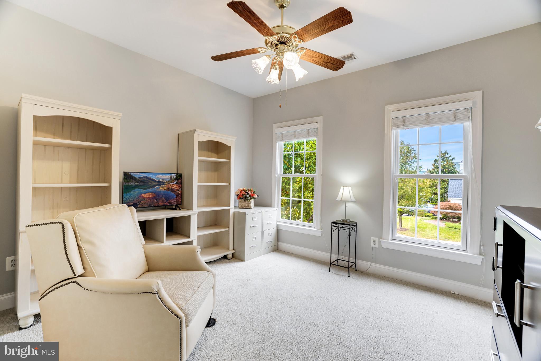 LANSDOWNE ON THE POTOMAC - Residential