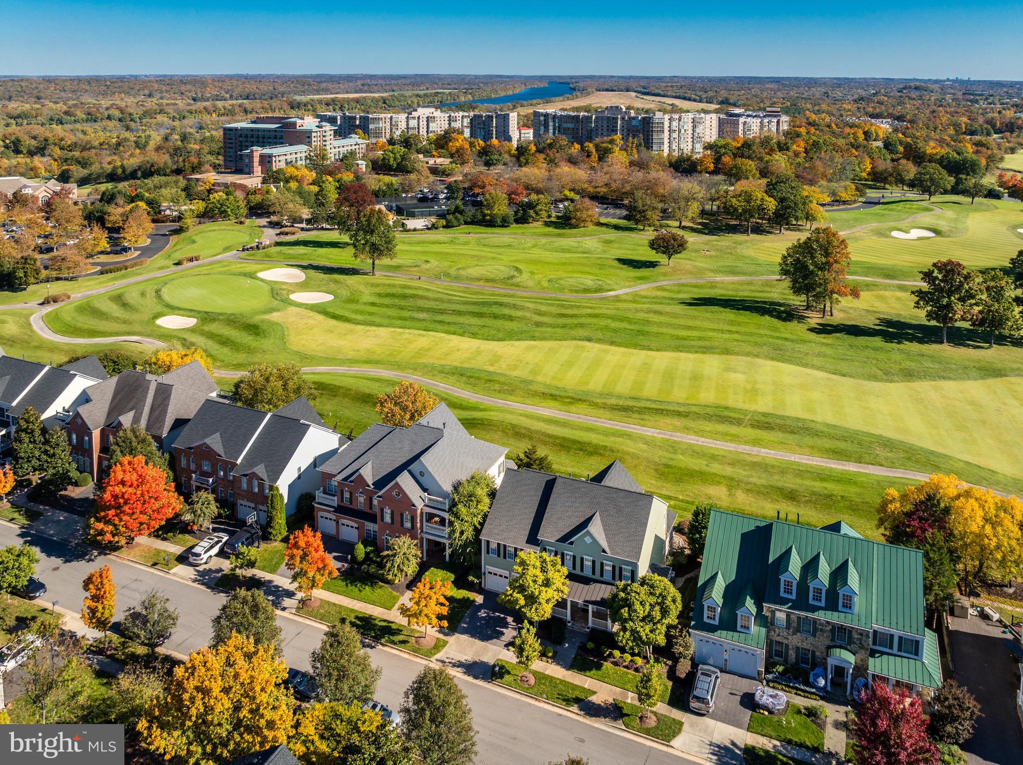 LANSDOWNE ON THE POTOMAC - Residential