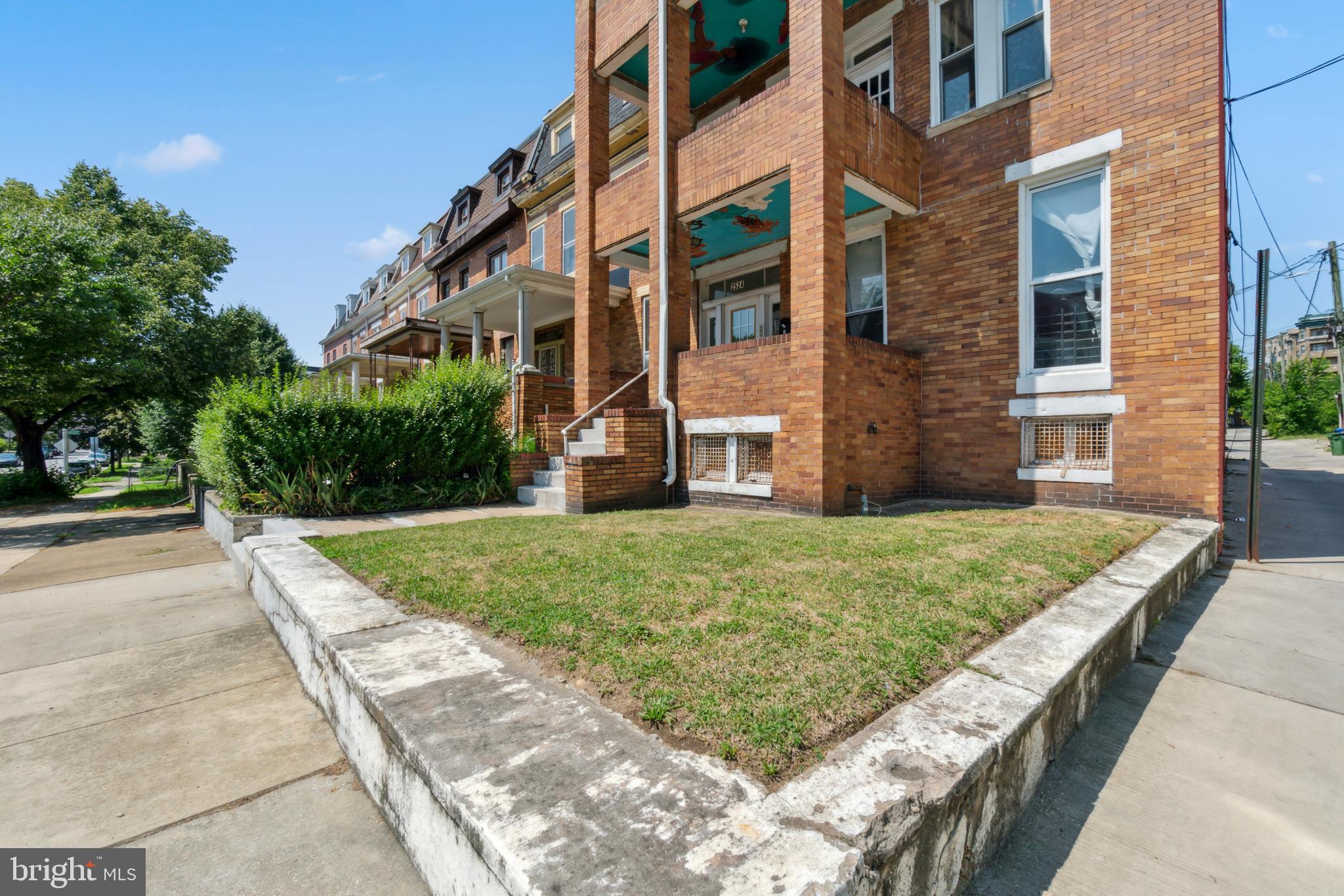 RESERVOIR HILL - Residential