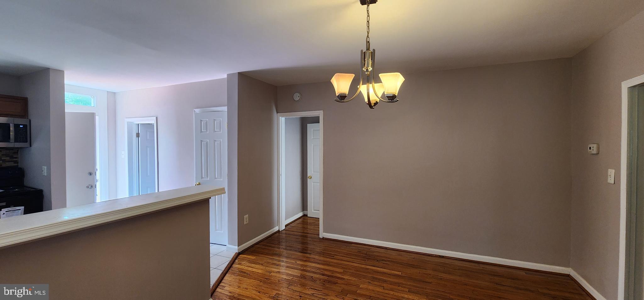 LAURAVILLE HISTORIC DISTRICT - Residential