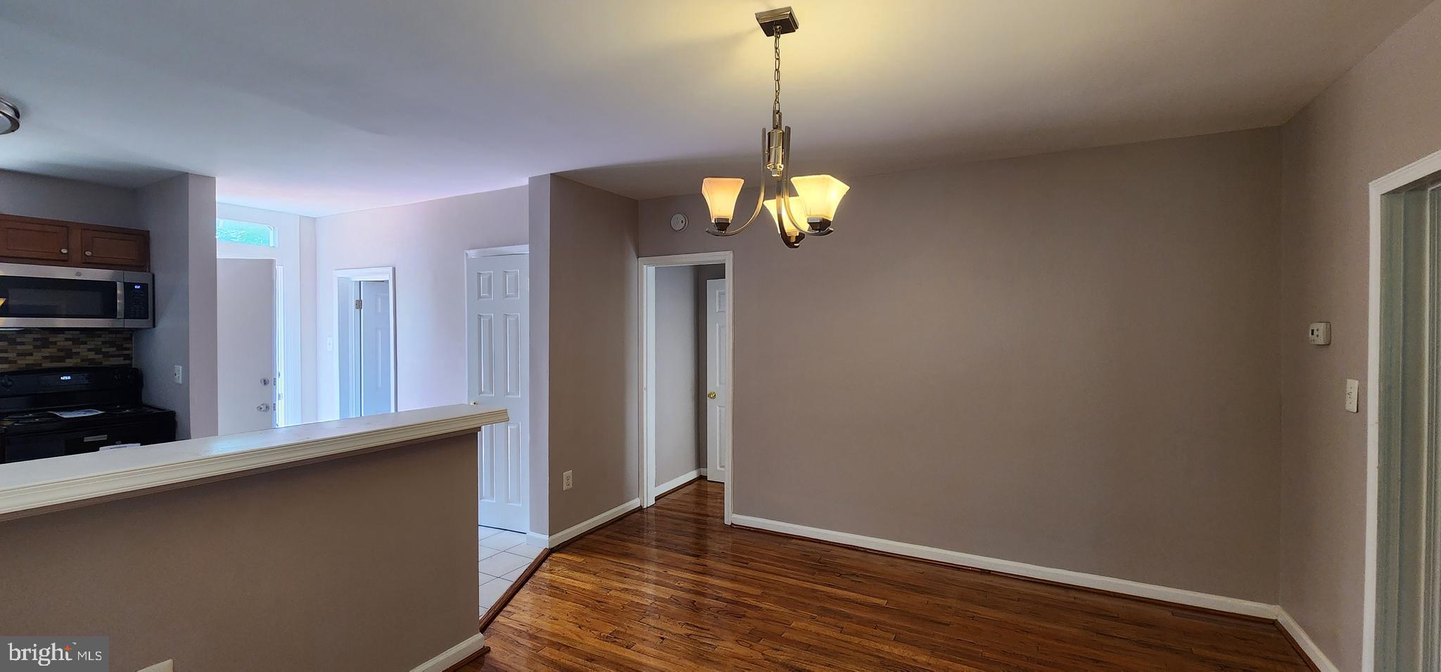 LAURAVILLE HISTORIC DISTRICT - Residential