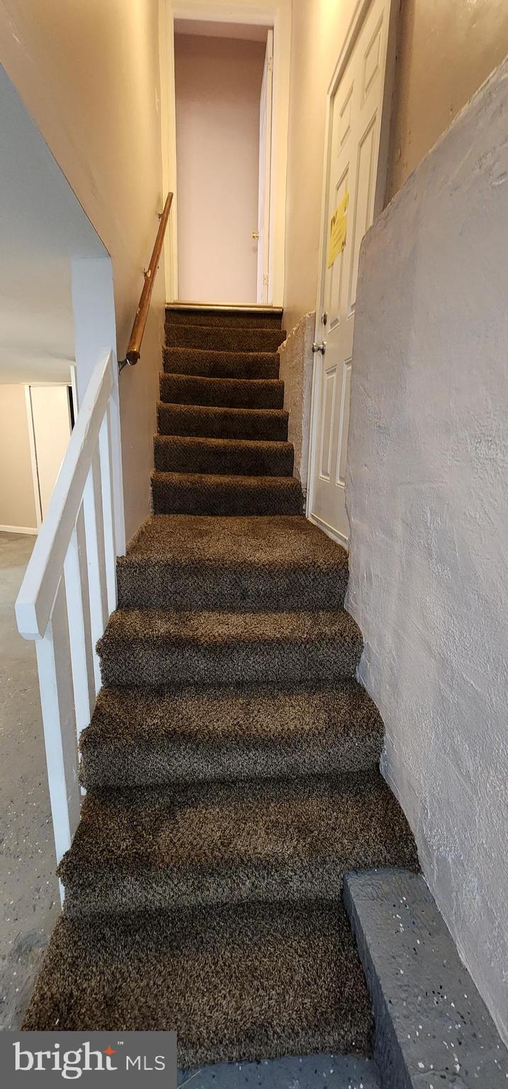 LAURAVILLE HISTORIC DISTRICT - Residential