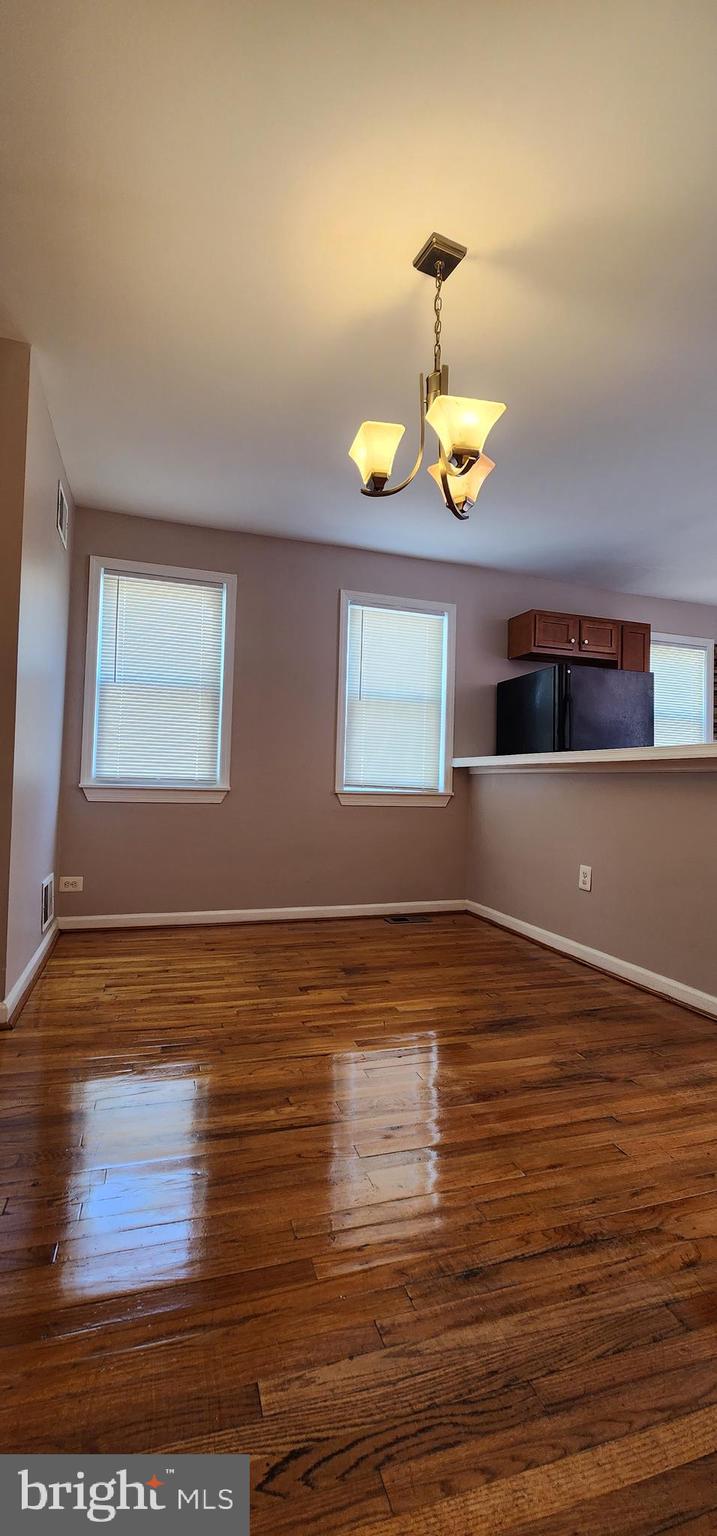 LAURAVILLE HISTORIC DISTRICT - Residential