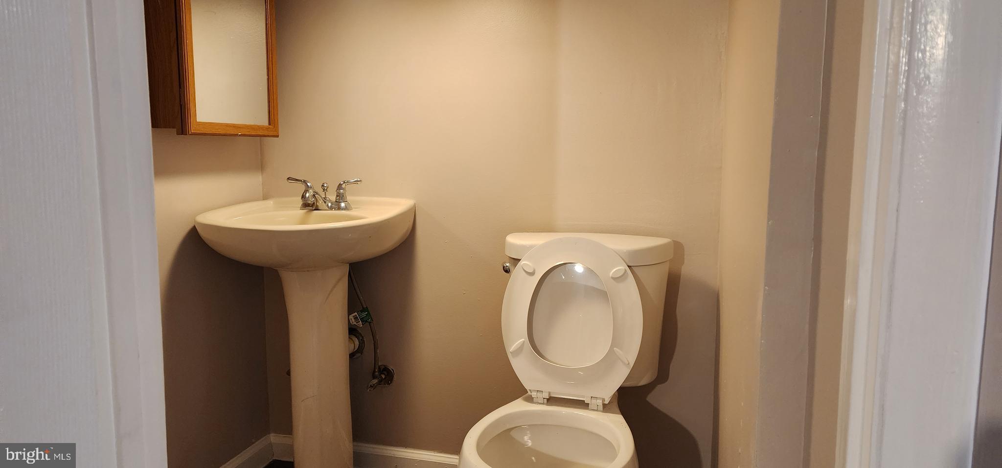 LAURAVILLE HISTORIC DISTRICT - Residential