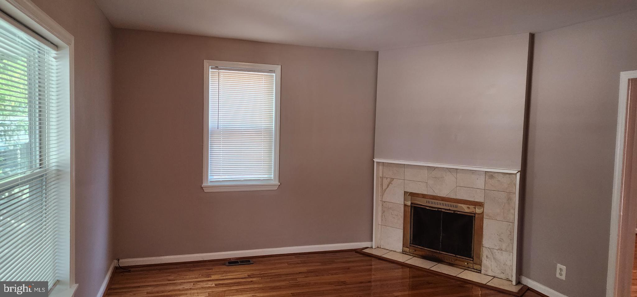 LAURAVILLE HISTORIC DISTRICT - Residential