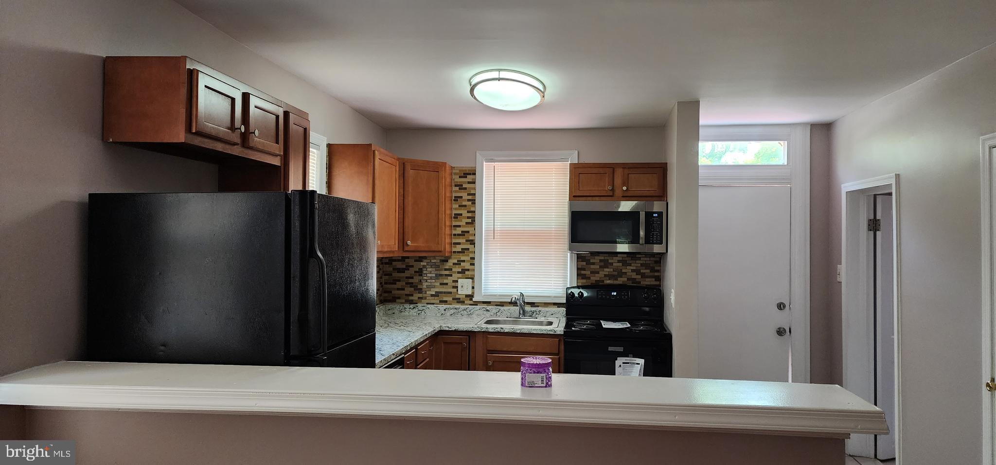 LAURAVILLE HISTORIC DISTRICT - Residential