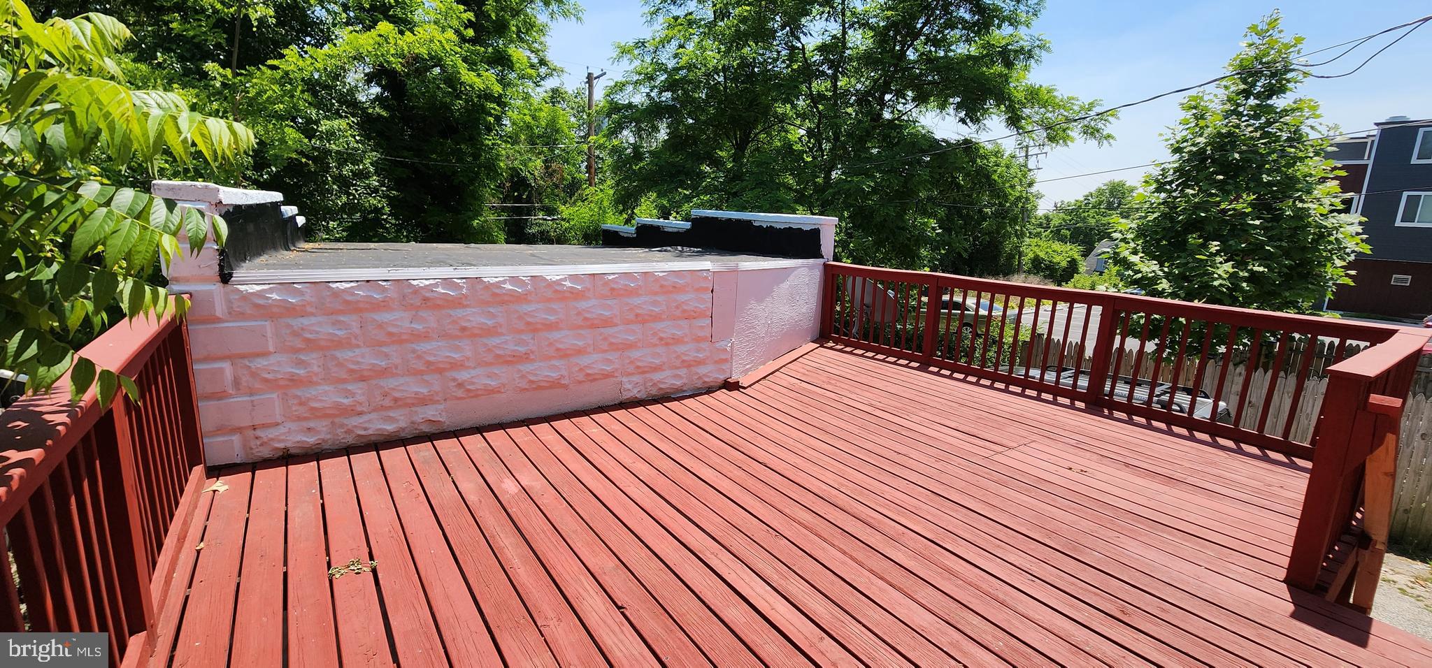 LAURAVILLE HISTORIC DISTRICT - Residential