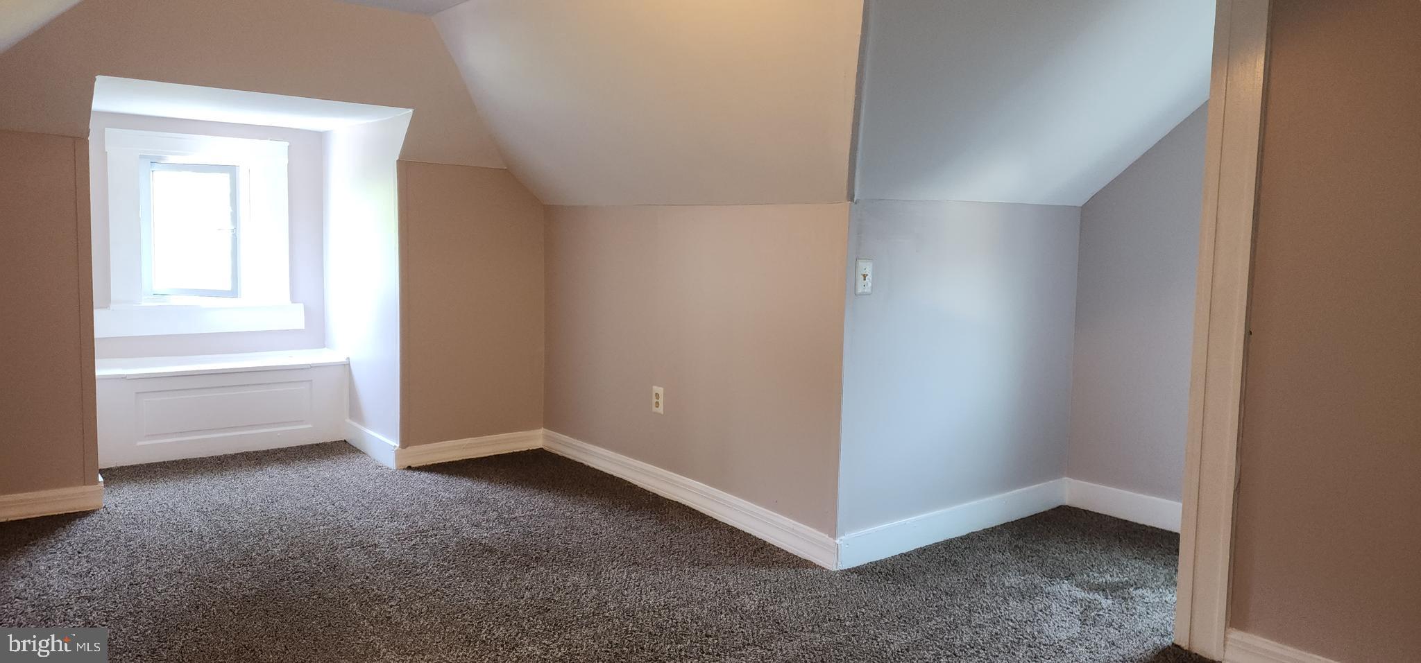 LAURAVILLE HISTORIC DISTRICT - Residential