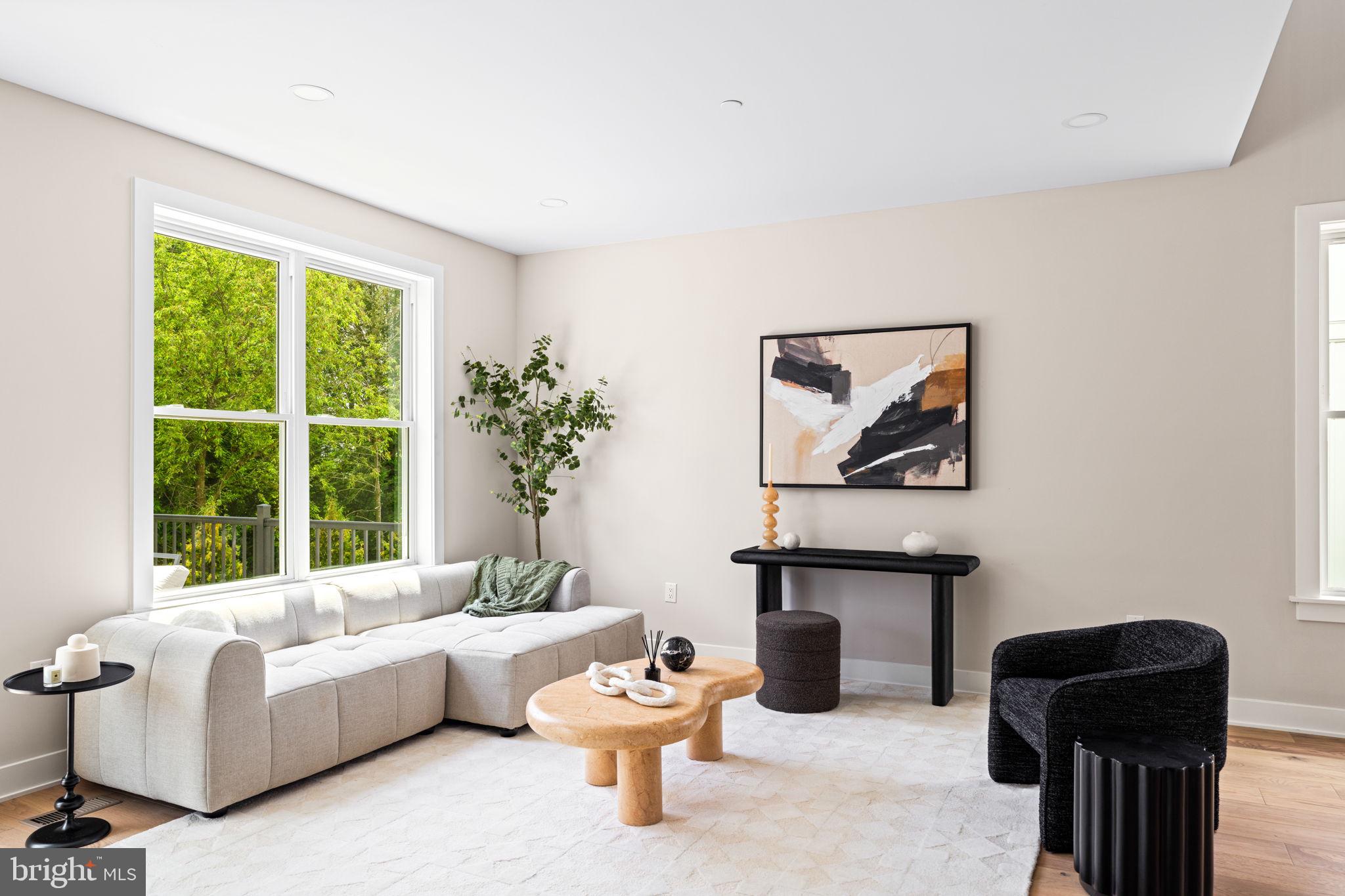 FOREST PARK - Residential