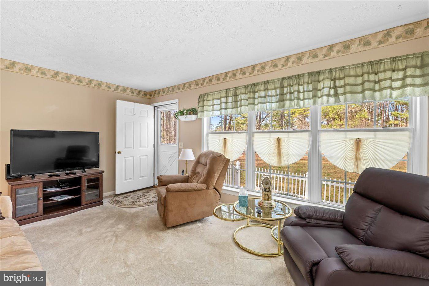 CABIN POINT / GLEBE HARBOR - Residential