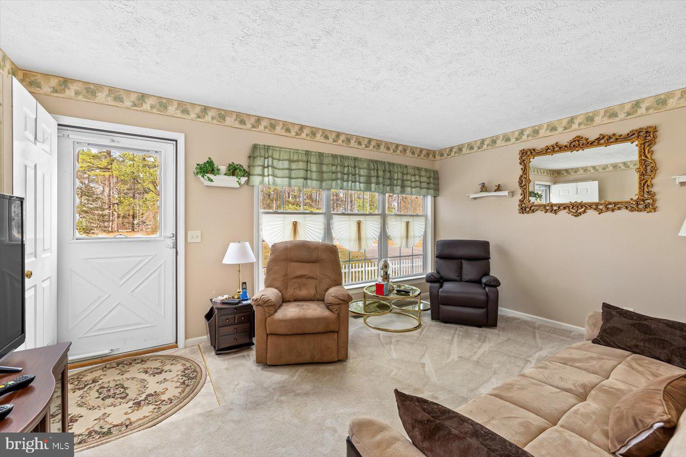 CABIN POINT / GLEBE HARBOR - Residential