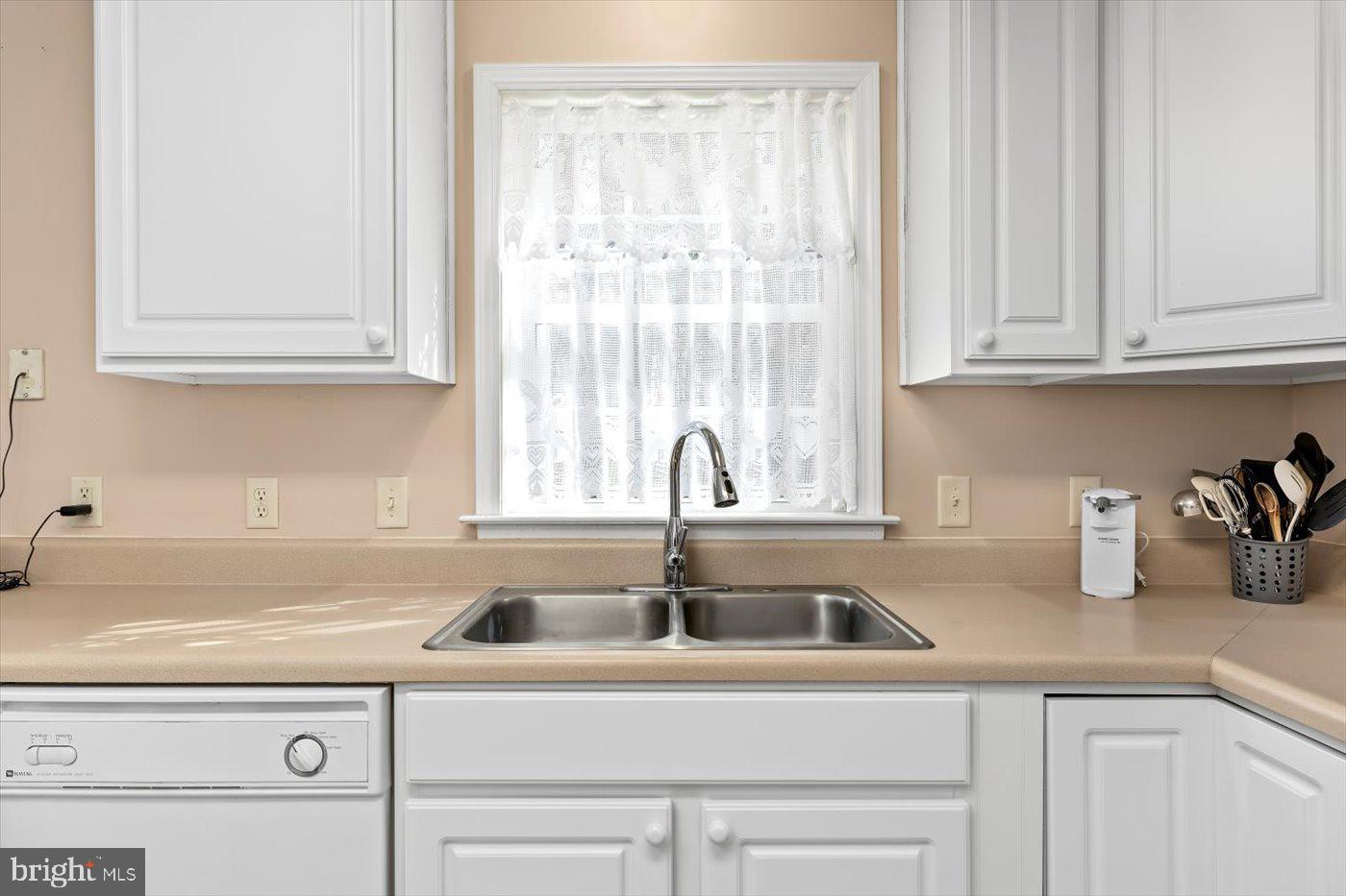 CABIN POINT / GLEBE HARBOR - Residential