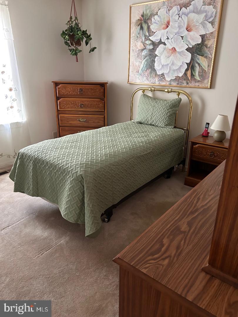 CABIN POINT / GLEBE HARBOR - Residential