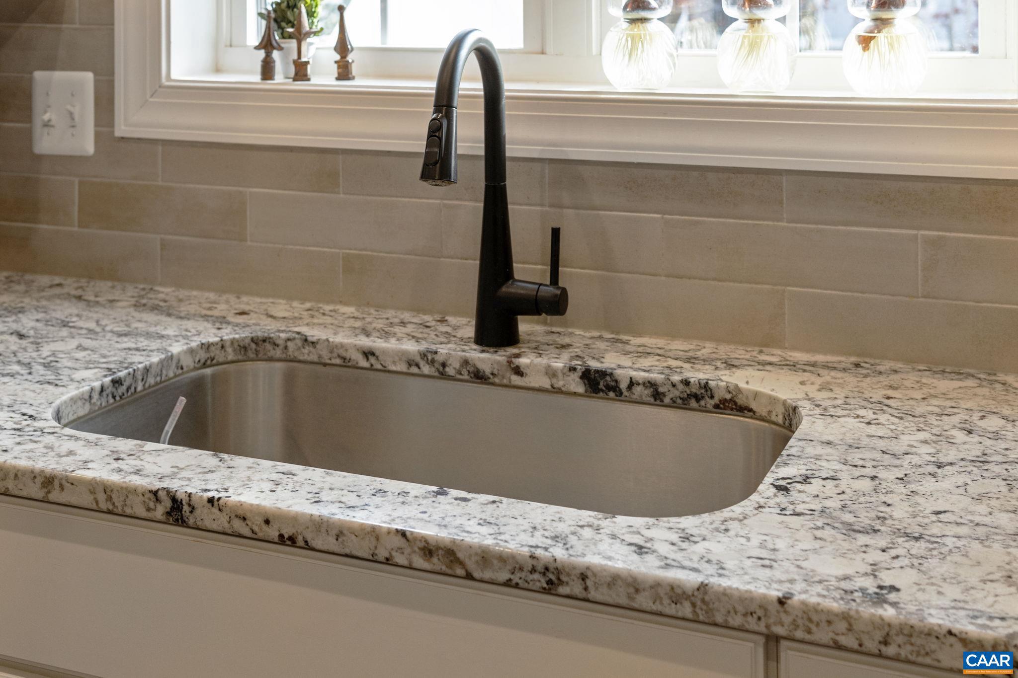 MEADOW BROOK - Residential