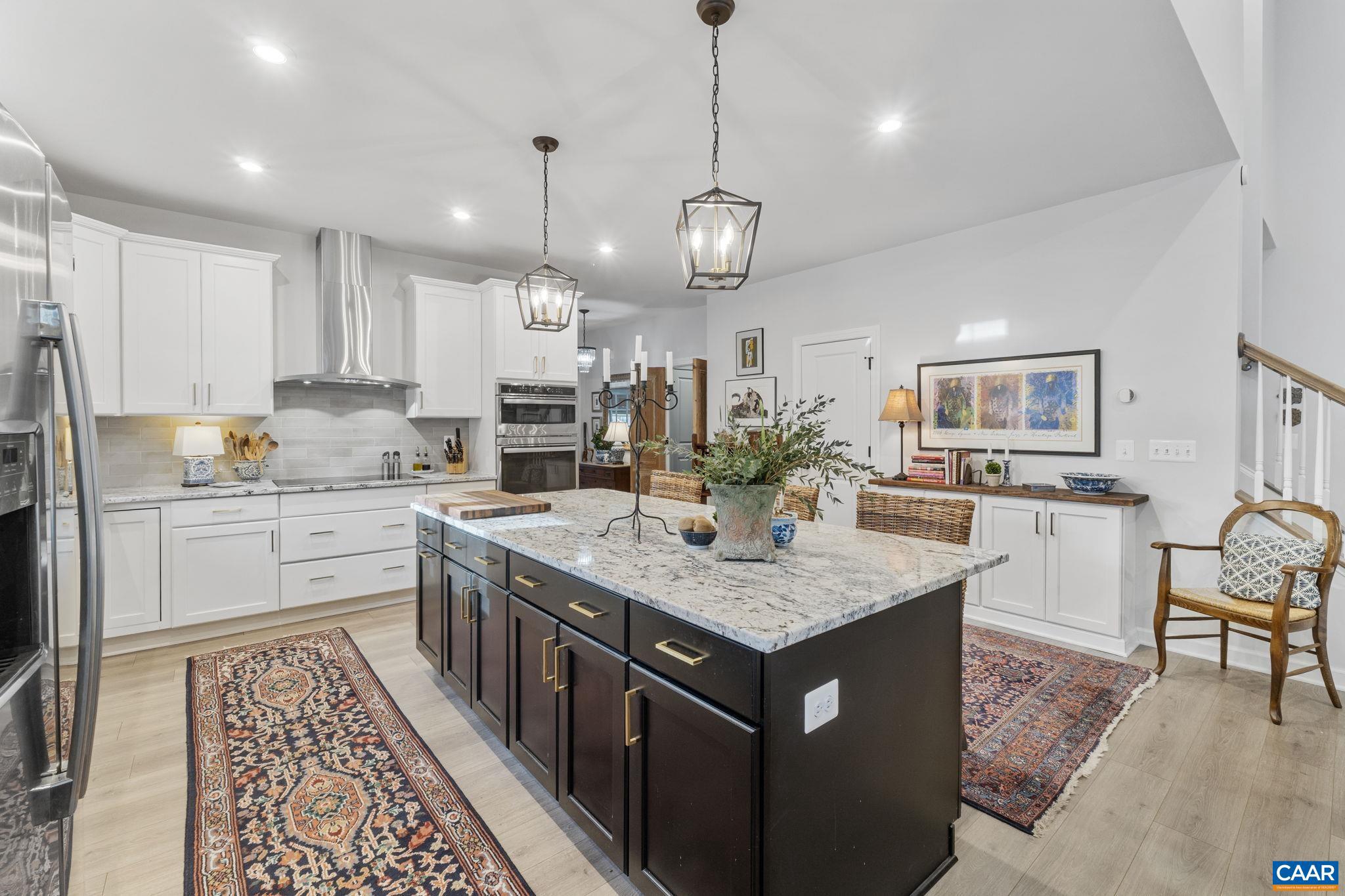 MEADOW BROOK - Residential