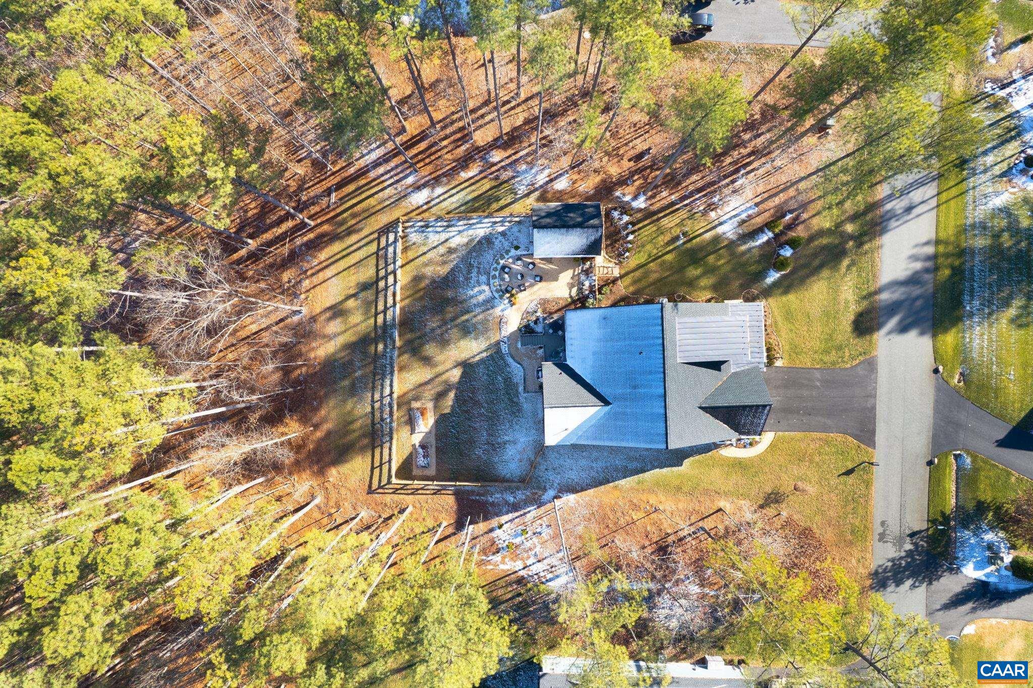 MEADOW BROOK - Residential