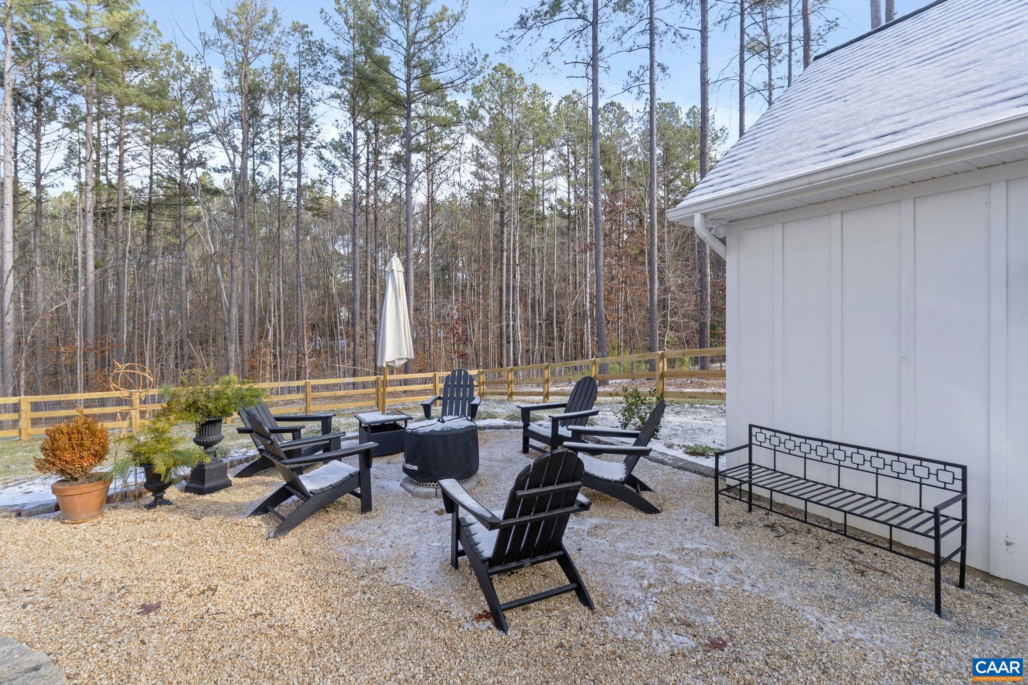 MEADOW BROOK - Residential