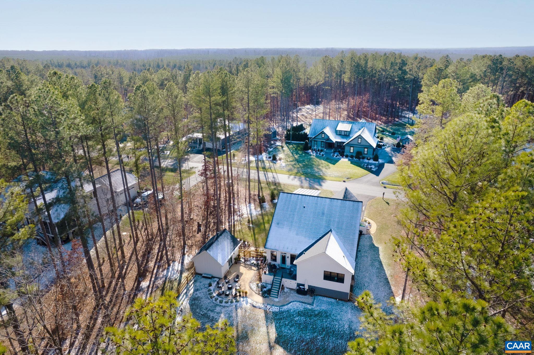 MEADOW BROOK - Residential