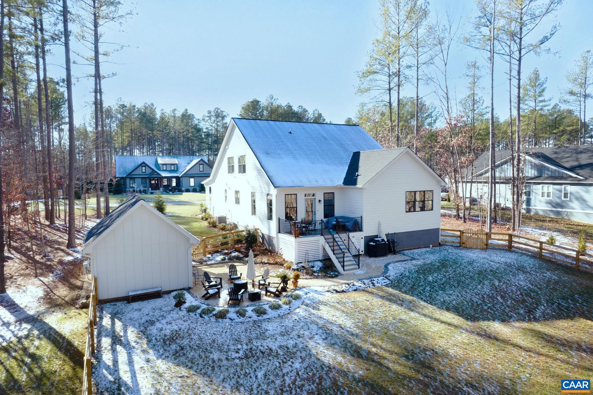 MEADOW BROOK - Residential