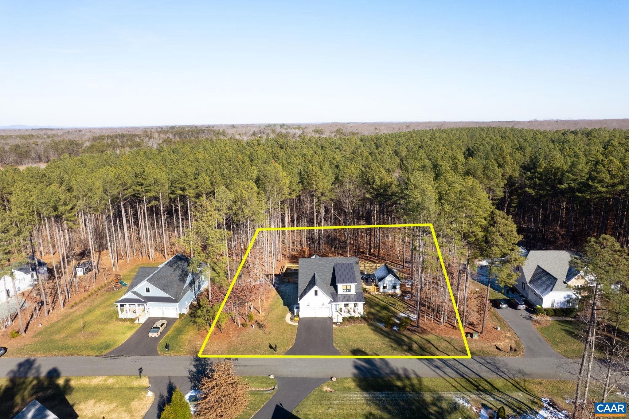 MEADOW BROOK - Residential