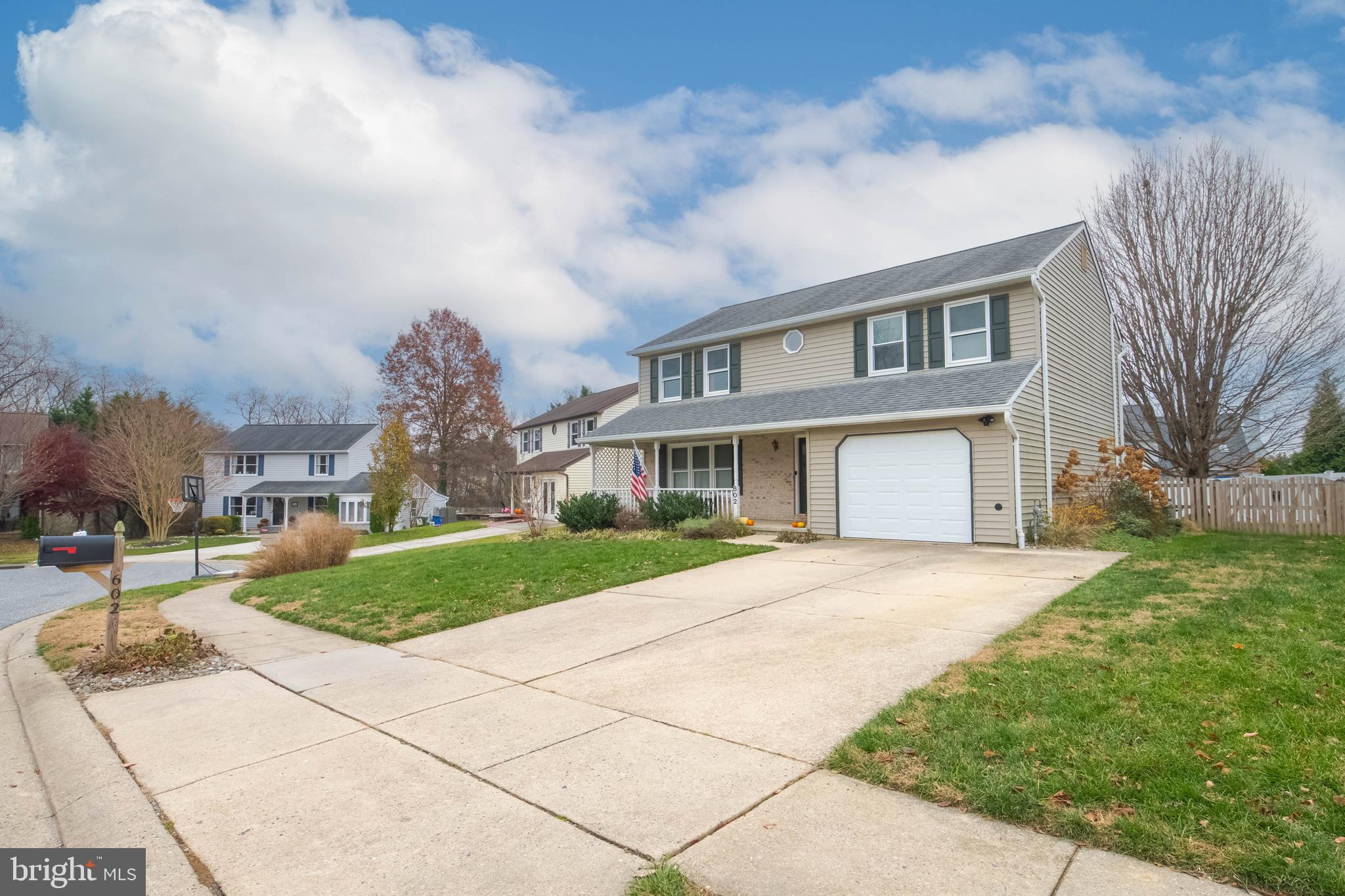 602 ROXBURCH TERRACE