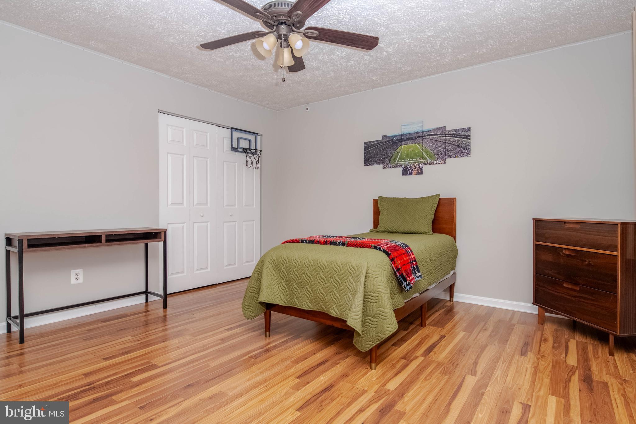 FOUNTAIN GLEN - Residential