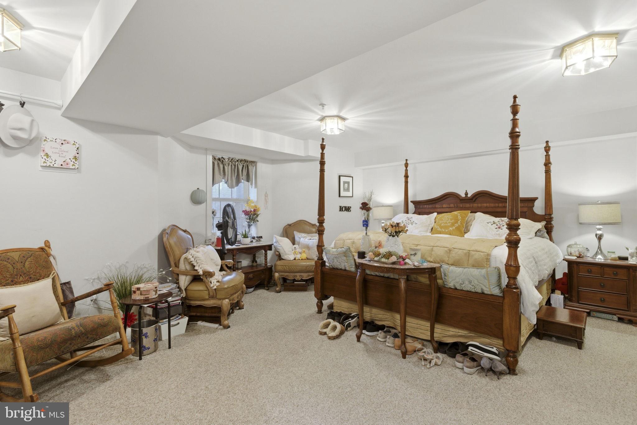 COLESVILLE OUTSIDE - Residential