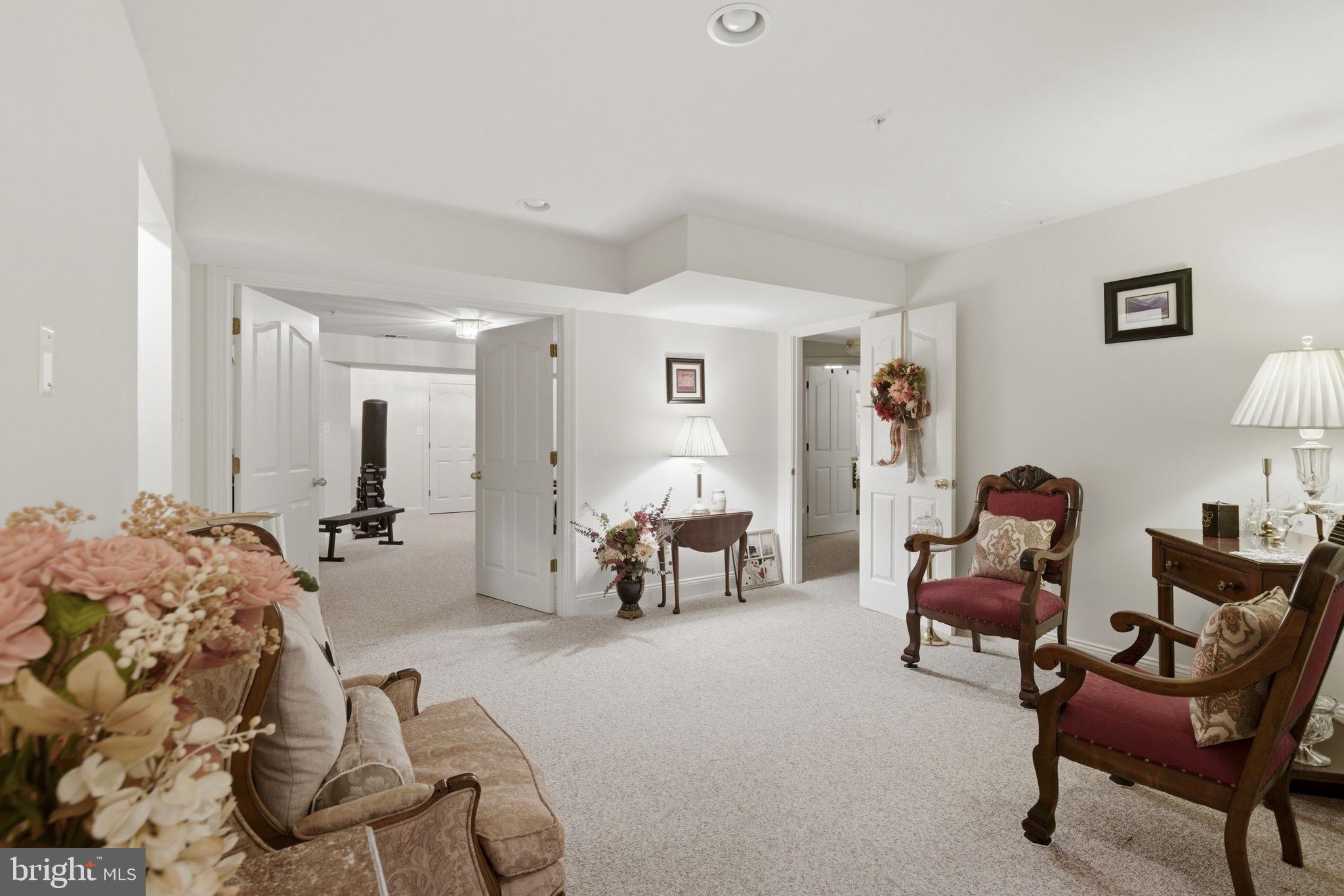 COLESVILLE OUTSIDE - Residential