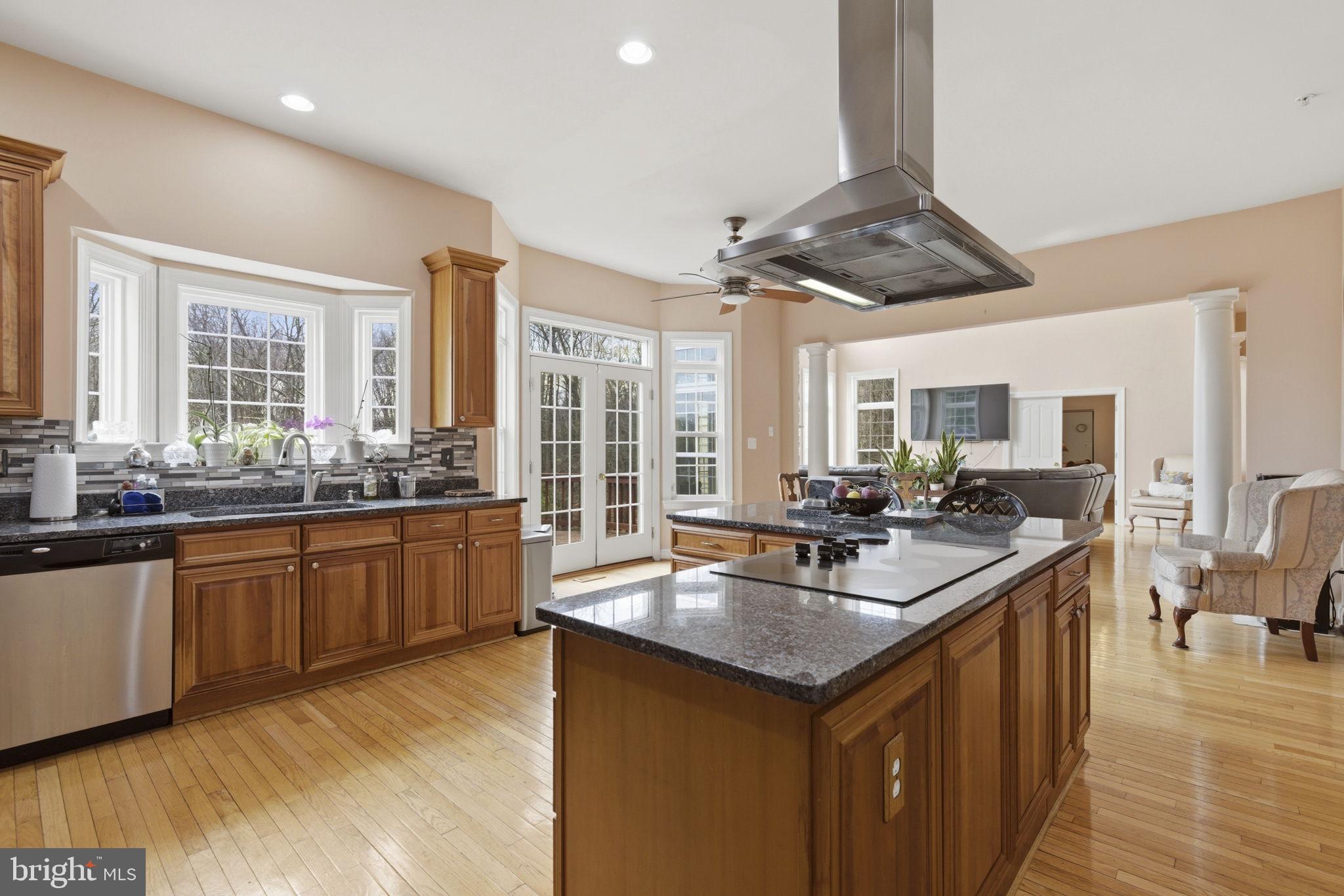 COLESVILLE OUTSIDE - Residential