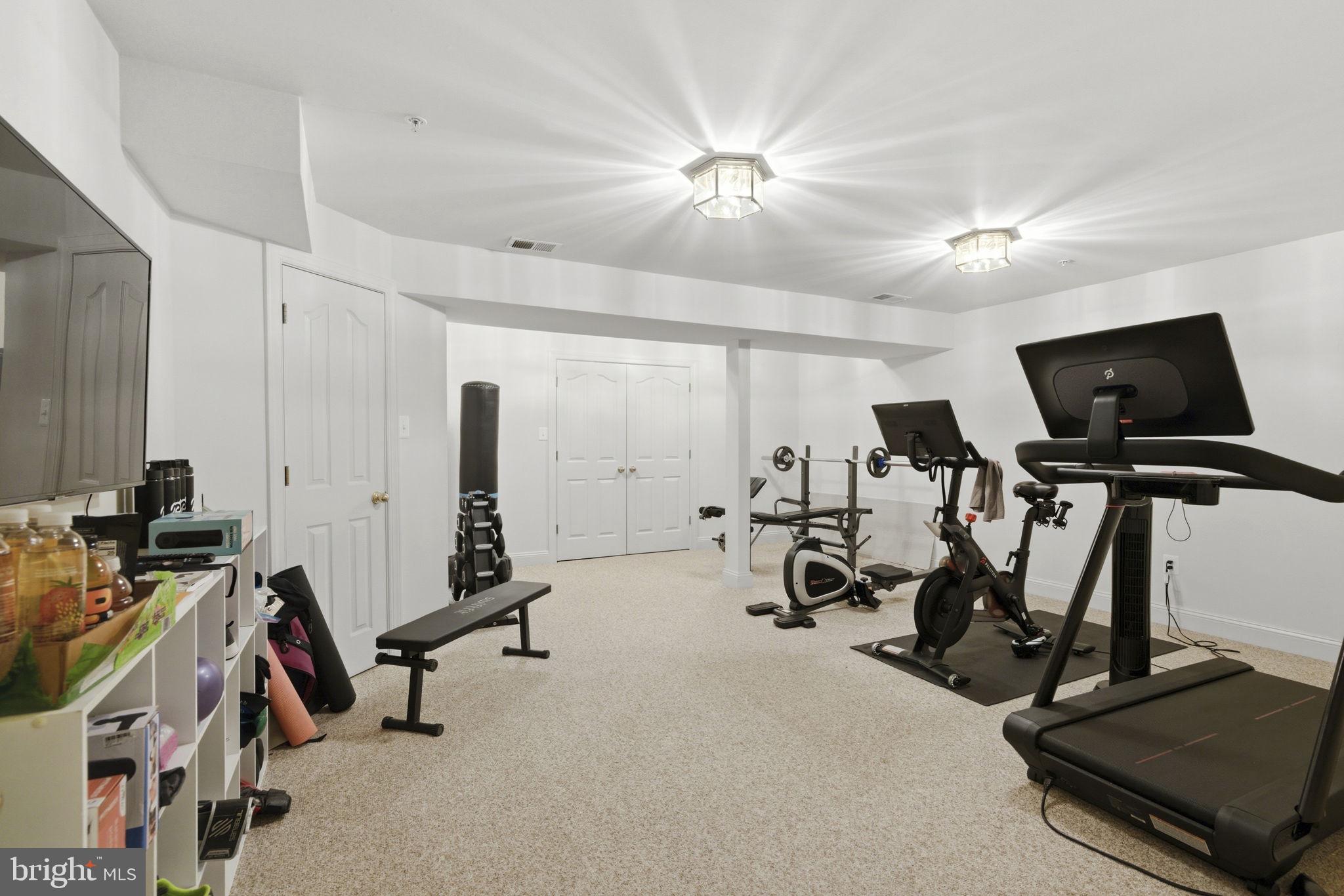 COLESVILLE OUTSIDE - Residential