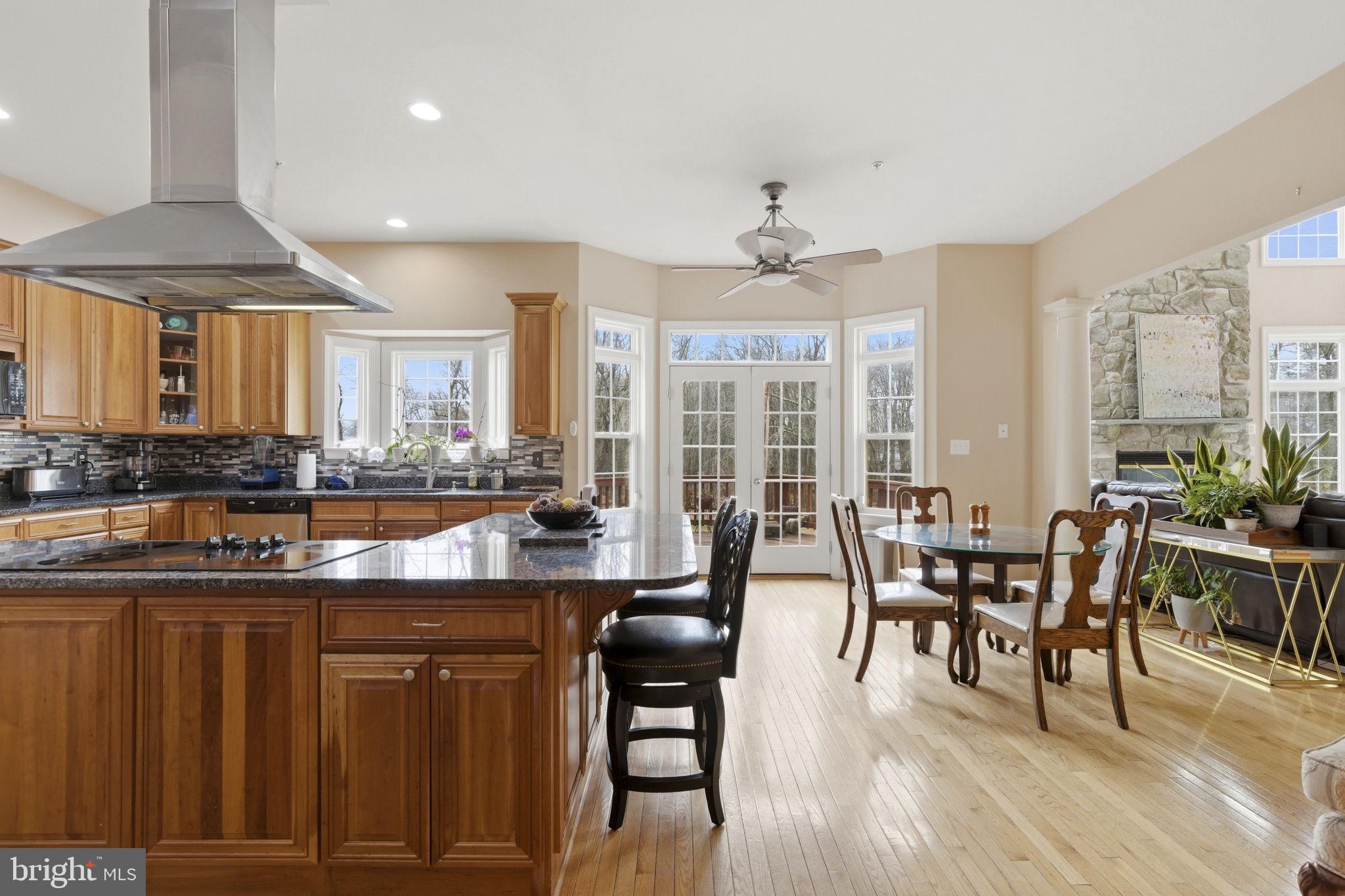 COLESVILLE OUTSIDE - Residential