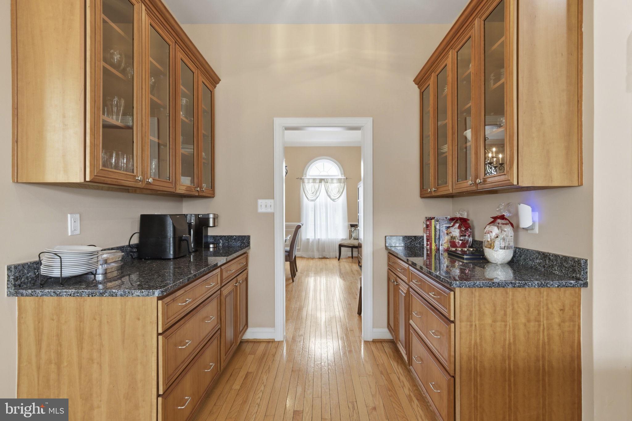 COLESVILLE OUTSIDE - Residential