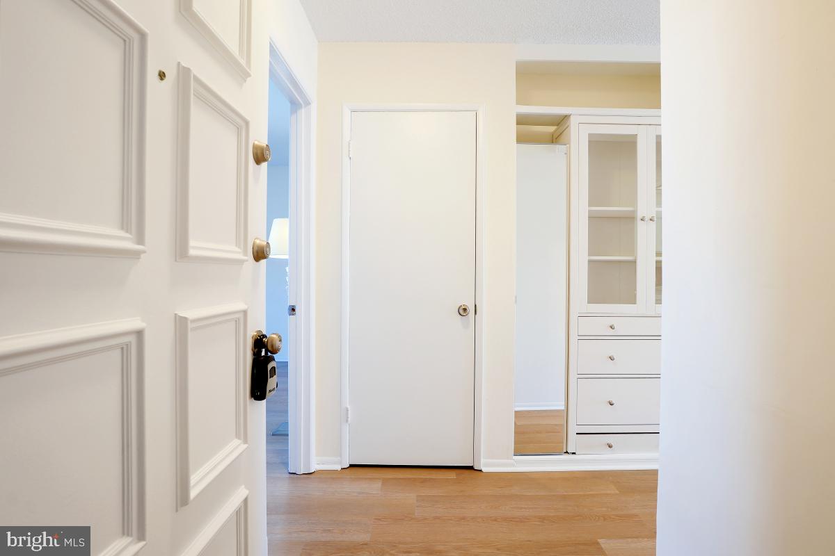 ROSSMOOR MUTUAL #14 - Residential