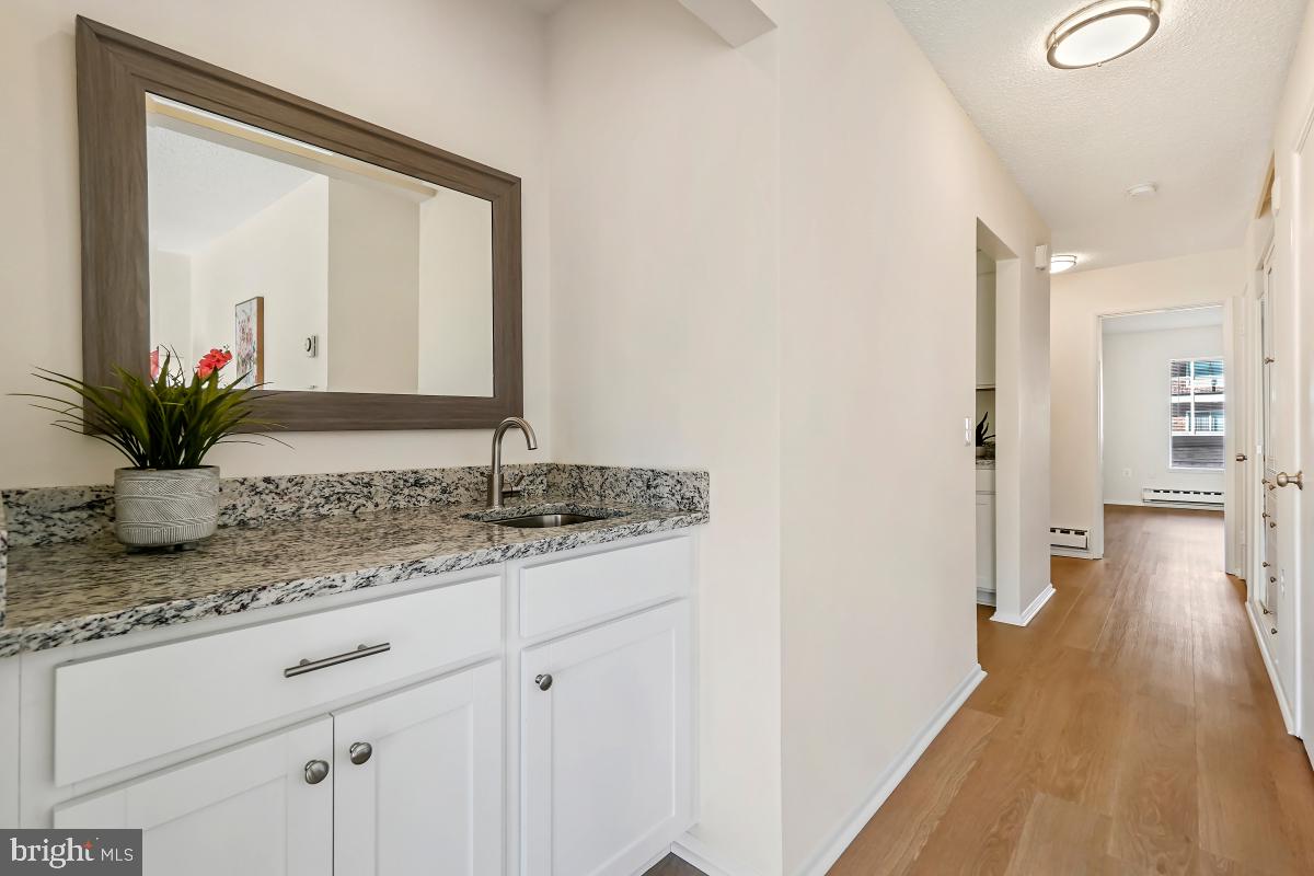 ROSSMOOR MUTUAL #14 - Residential